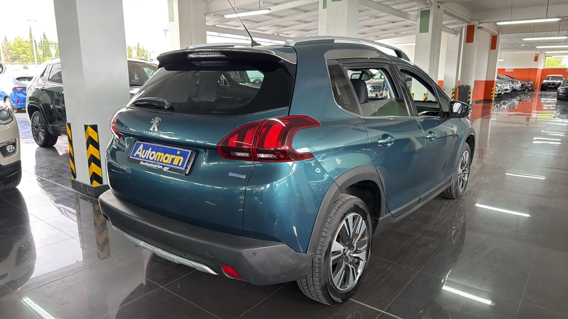 View 4 - Peugeot 2008 - 2017