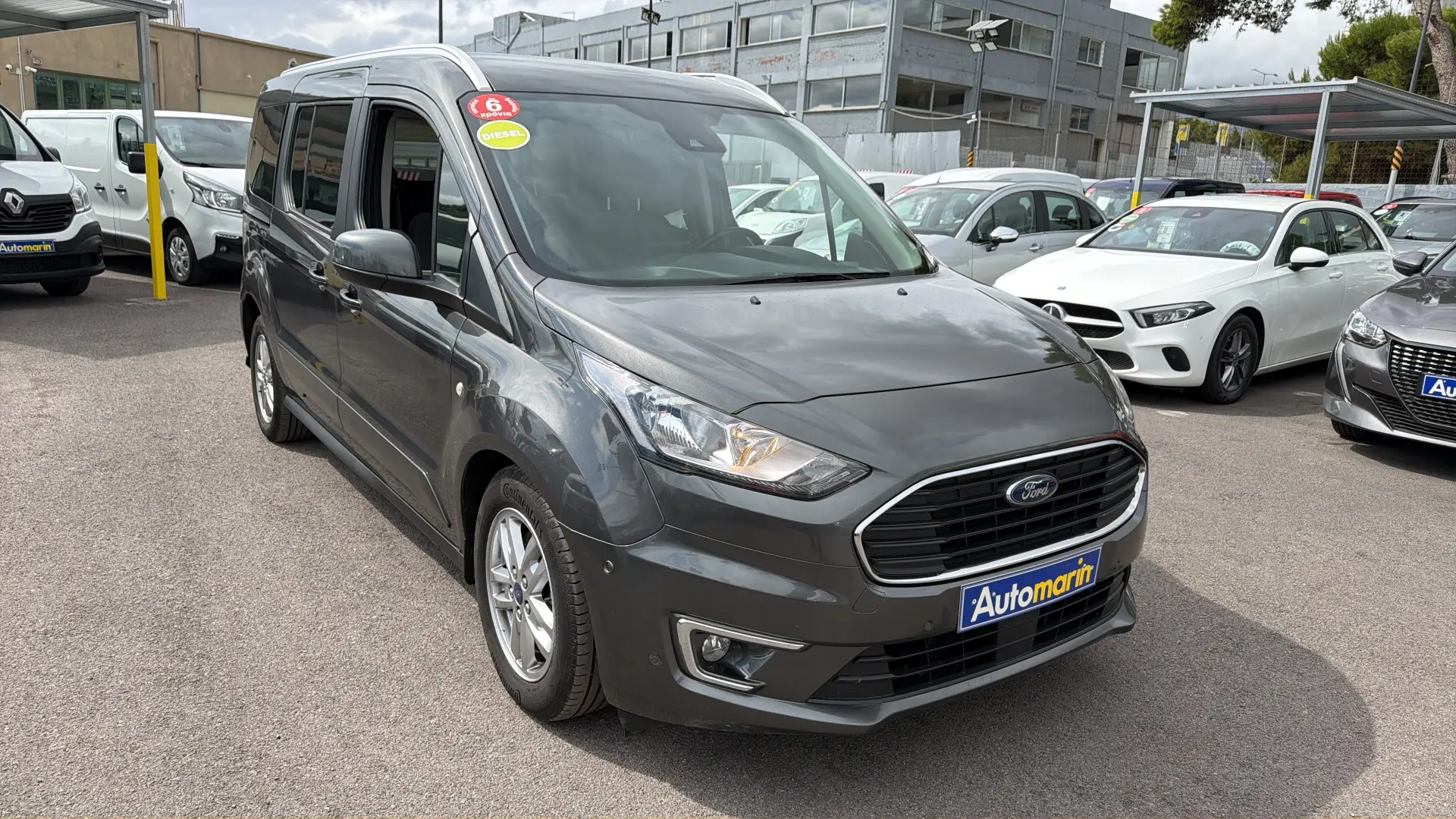 View 3 - Ford Grand Tourneo - 2020