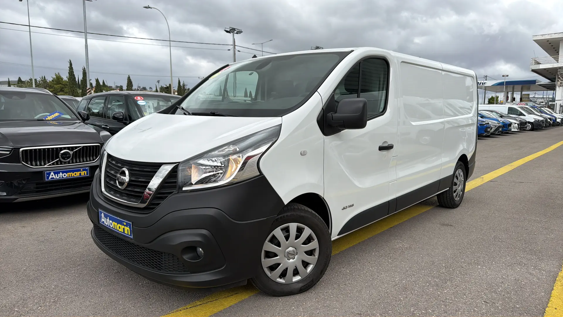 View 1 - Nissan NV300 - 2021