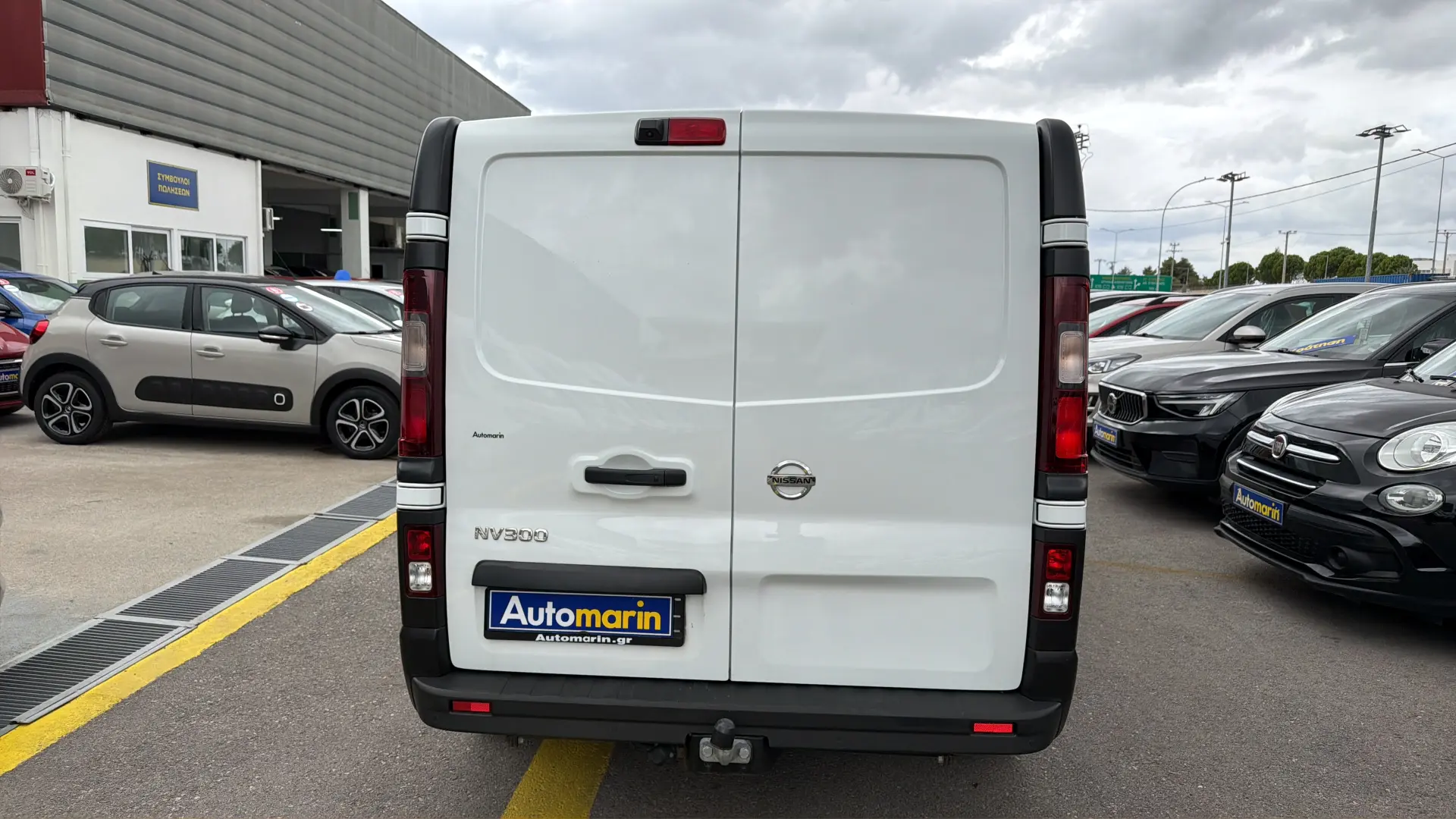 View 5 - Nissan NV300 - 2021