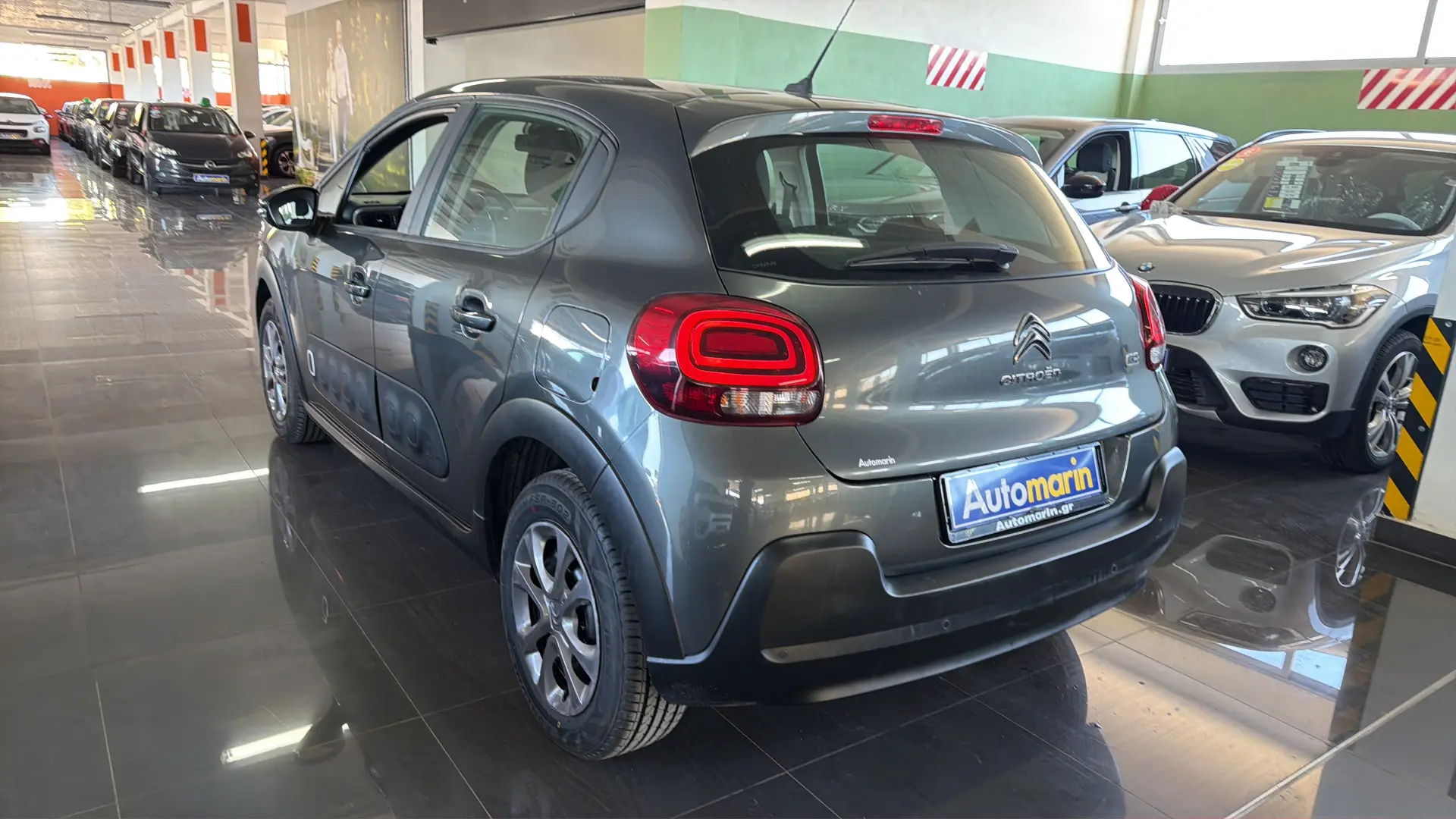 View 5 - Citroen C3 - 2017