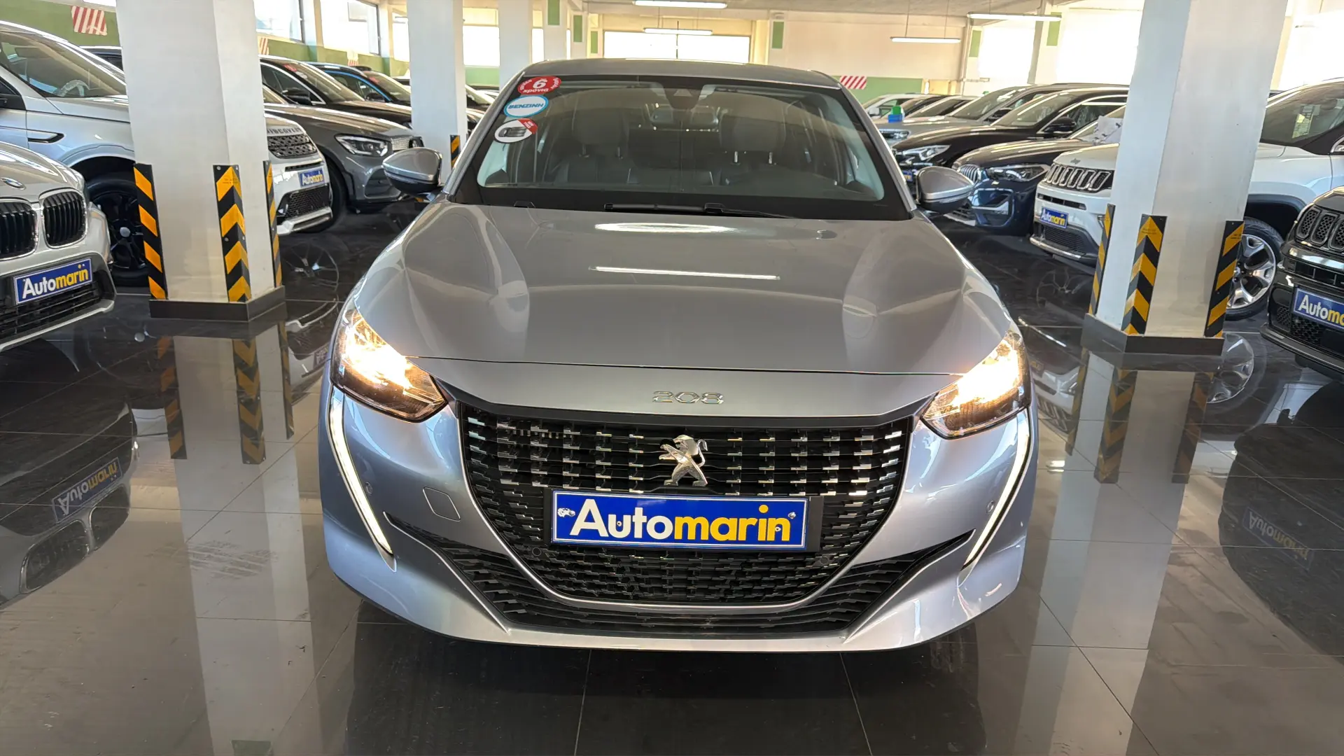 View 2 - Peugeot 208 - 2020