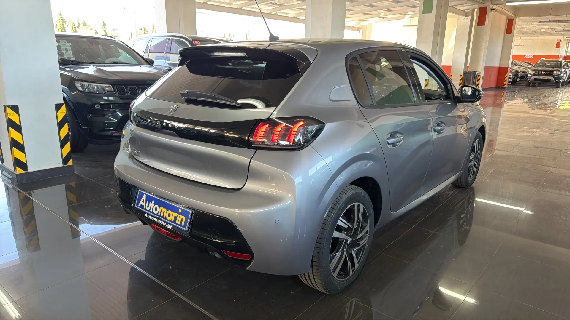 View 4 - Peugeot 208 - 2020