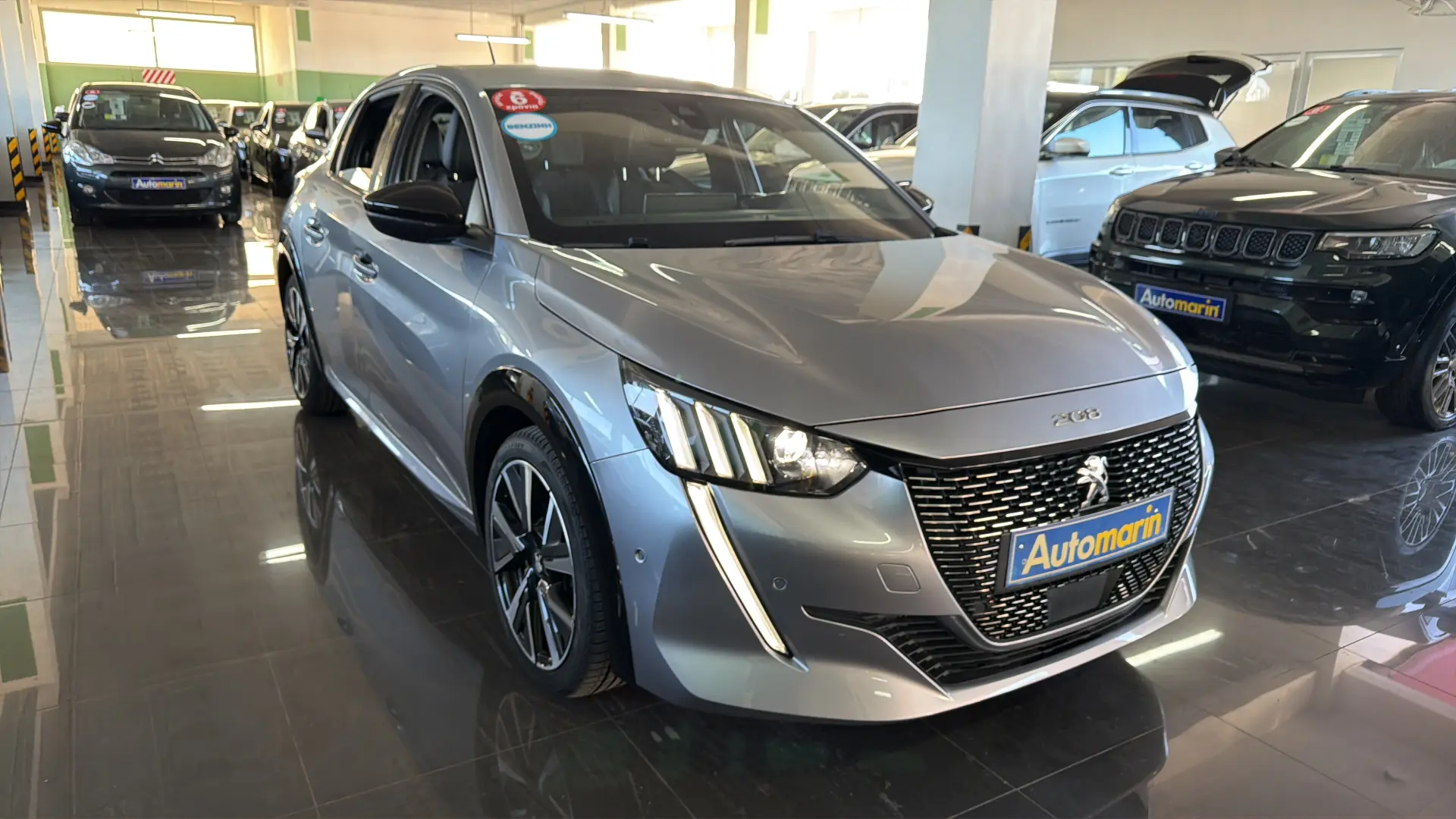 View 3 - Peugeot 208 - 2021