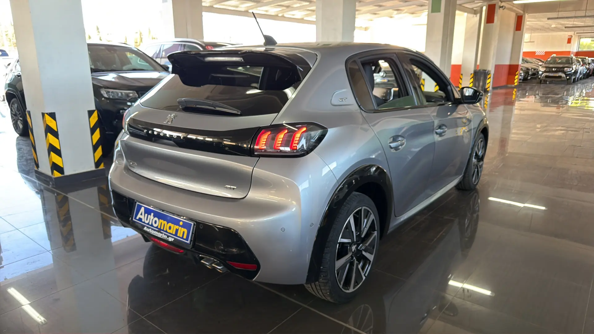 View 4 - Peugeot 208 - 2021