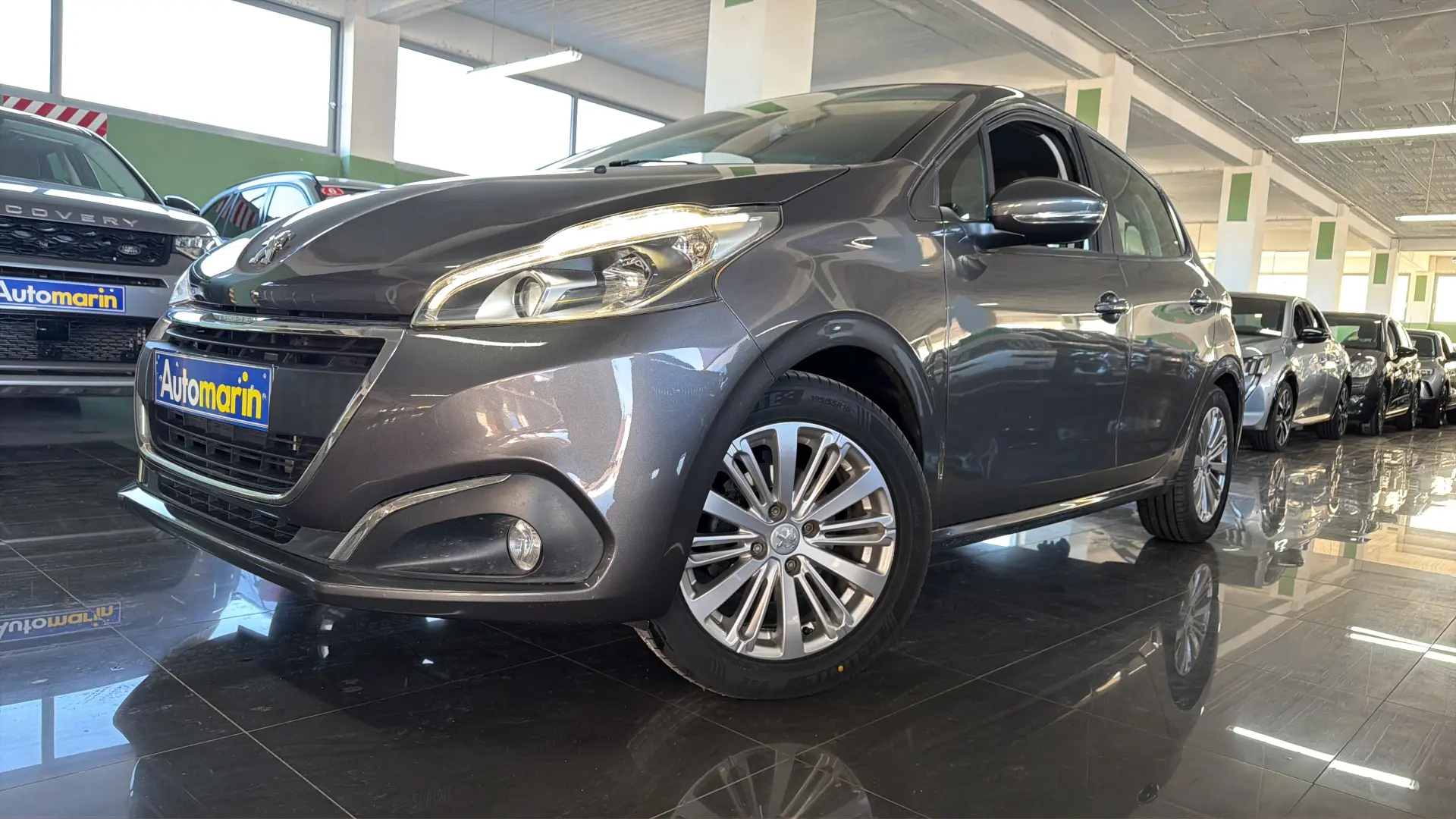 View 1 - Peugeot 208 - 2018