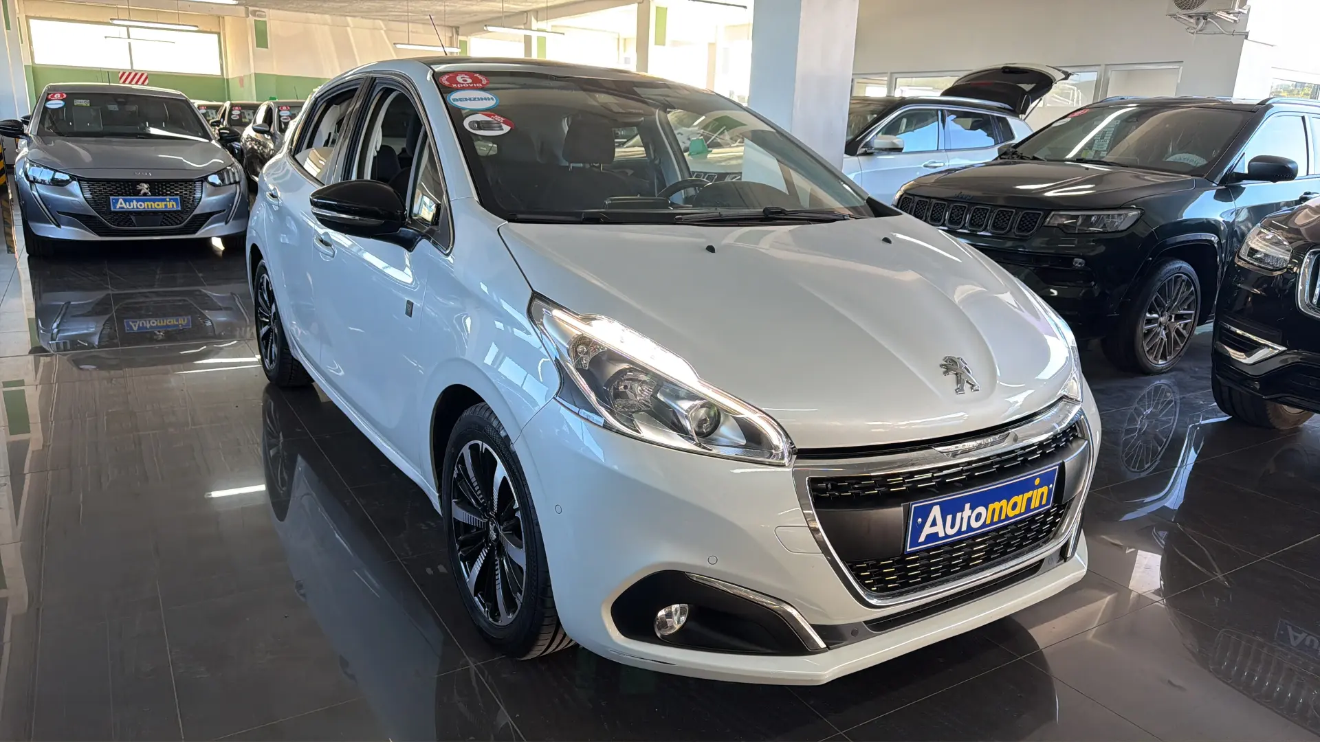 View 3 - Peugeot 208 - 2019