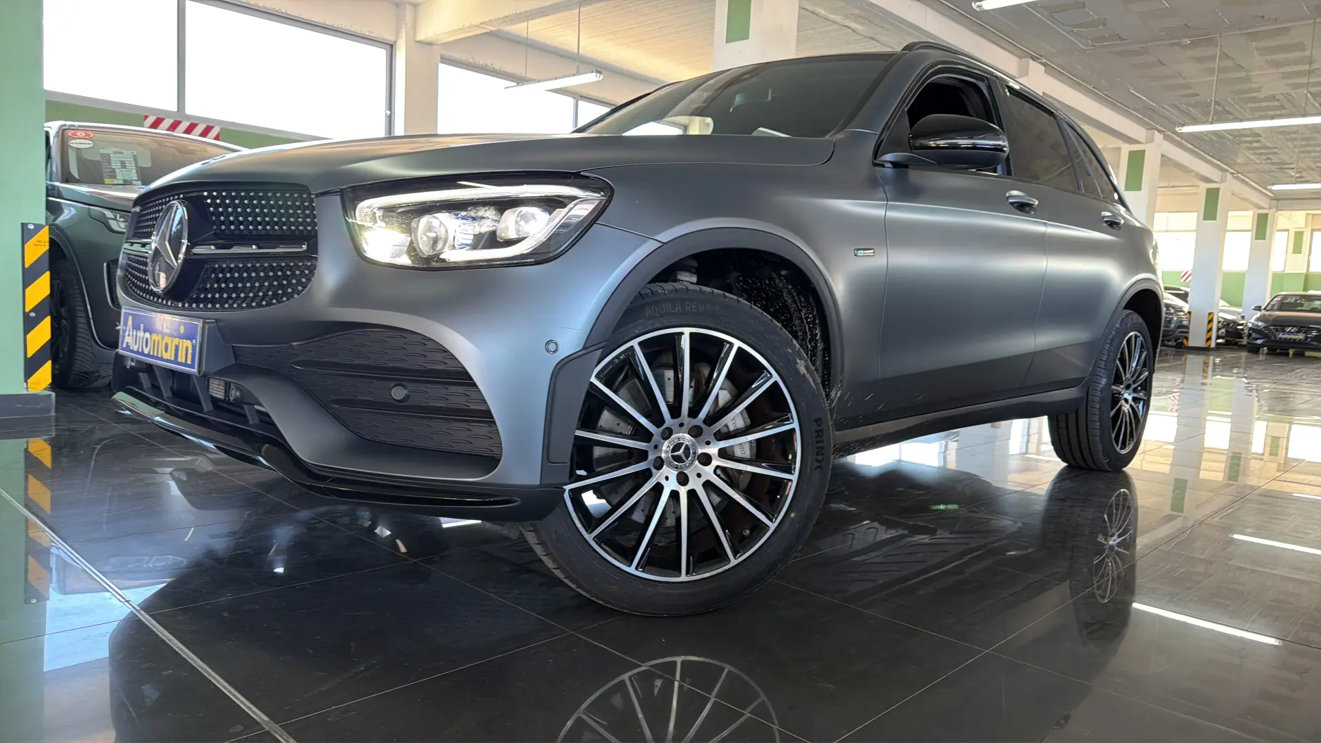 View 1 - Mercedes-Benz GLC 300 - 2021