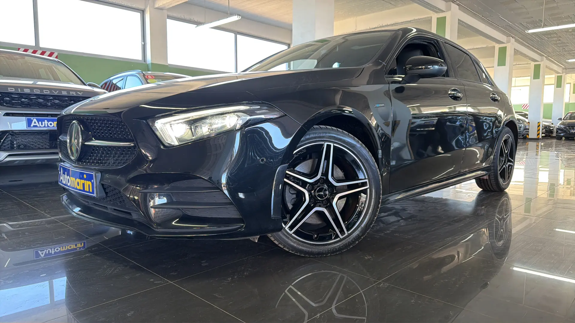 View 1 - Mercedes-Benz A 250 - 2020