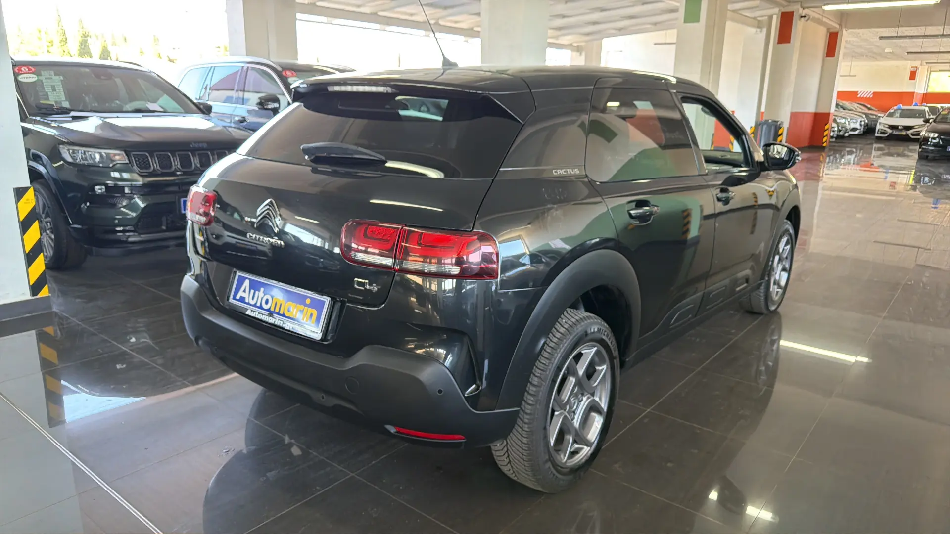 View 4 - Citroen C4 Cactus - 2020
