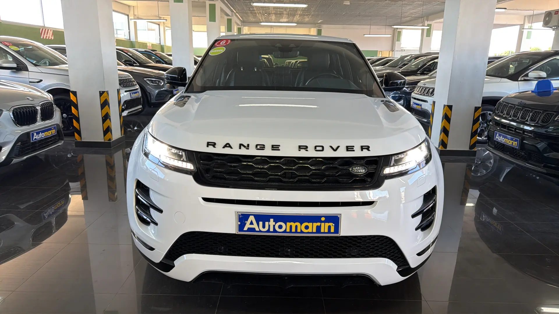 View 2 - Land Rover Range Rover Evoque - 2020
