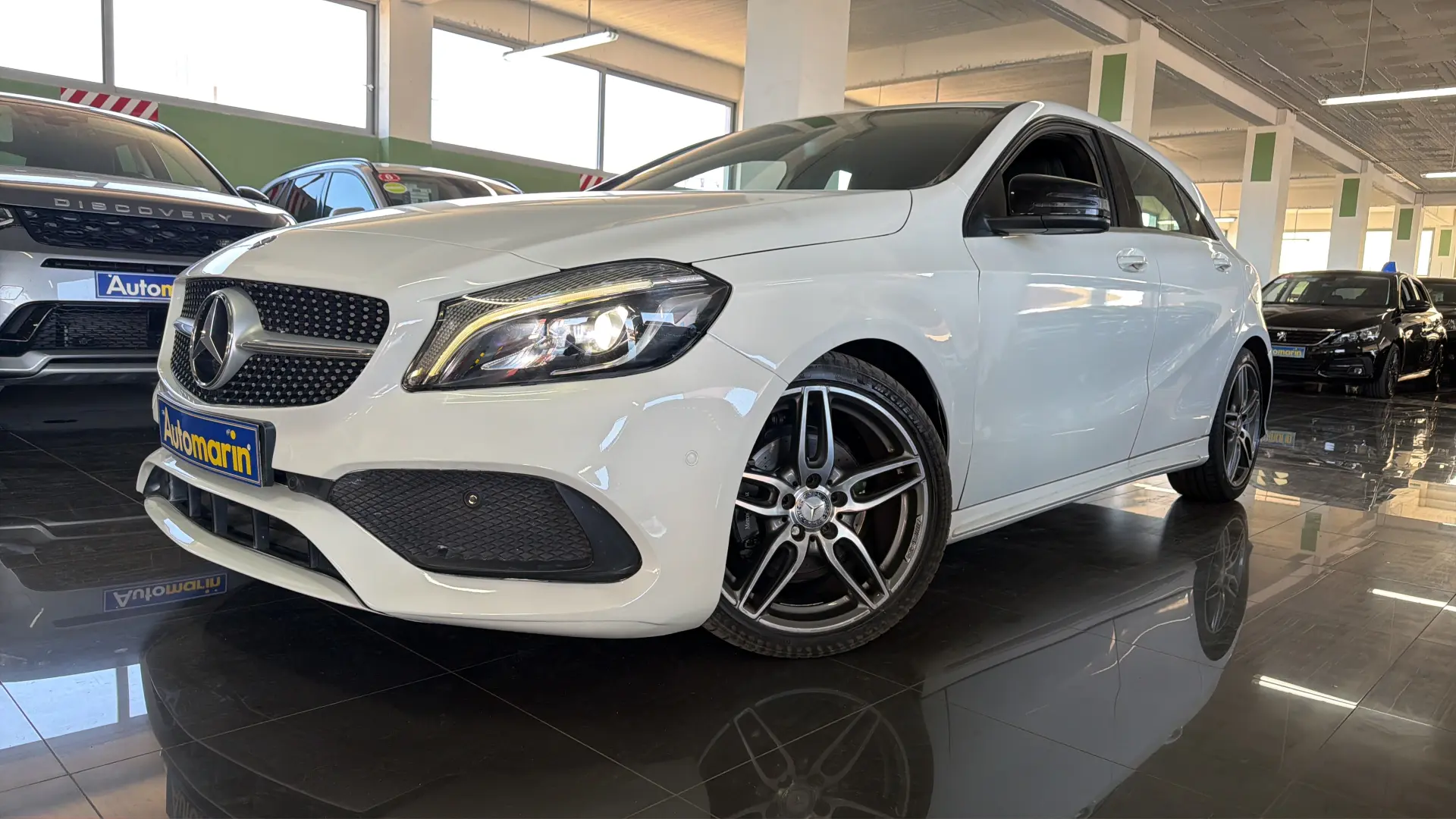 View 1 - Mercedes-Benz A 180 - 2016