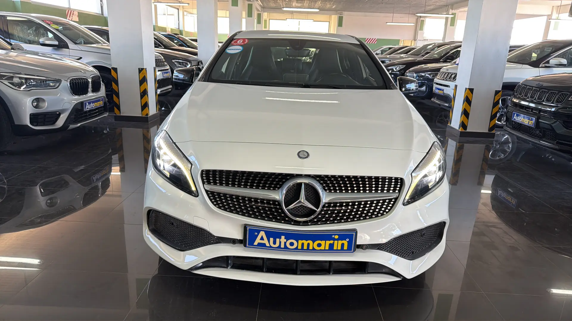 View 2 - Mercedes-Benz A 180 - 2016