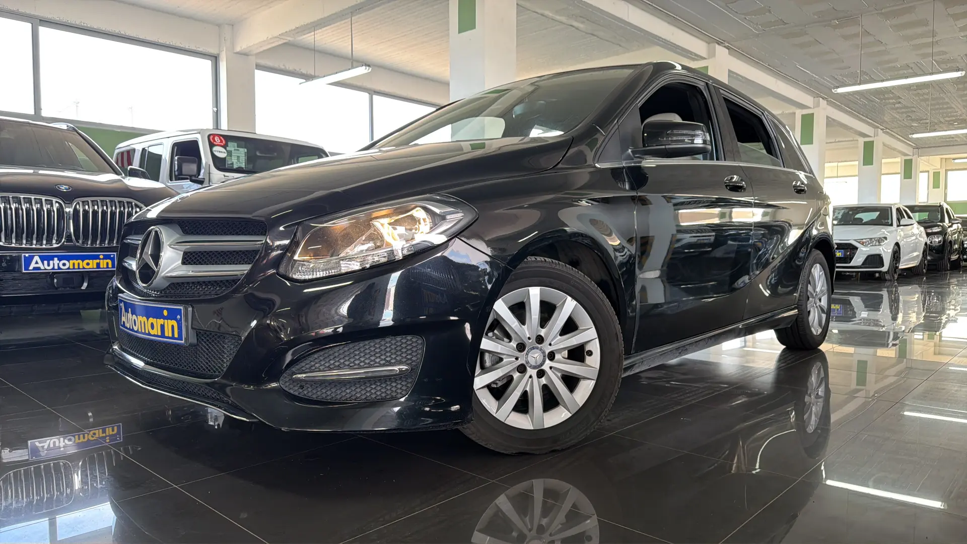 View 1 - Peugeot 208 - 2018