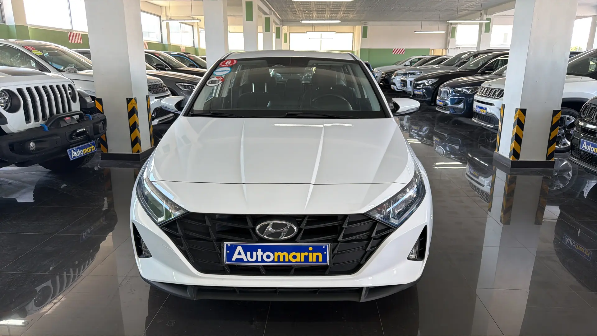 View 2 - Hyundai i 20 - 2022