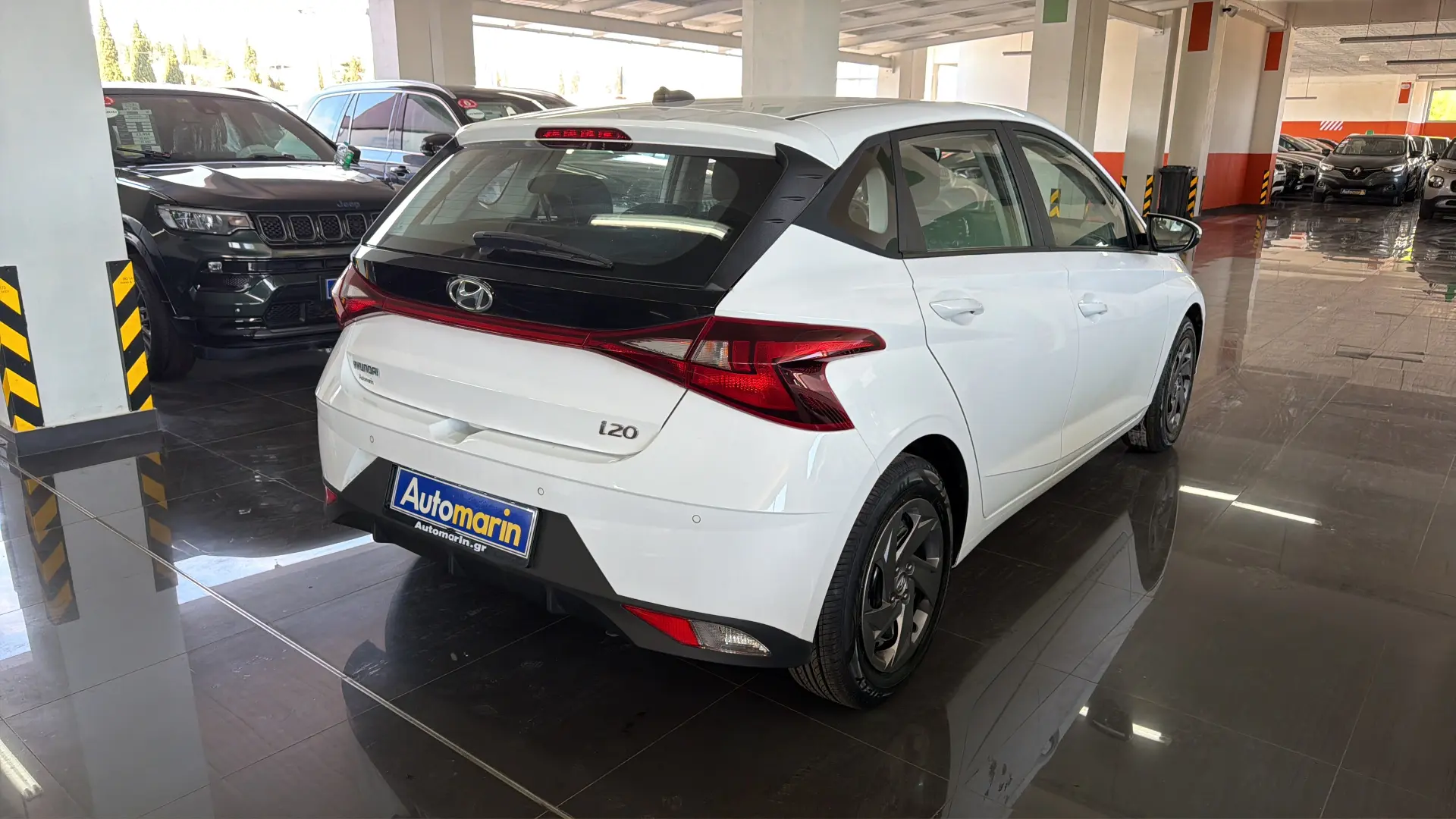 View 4 - Hyundai i 20 - 2022