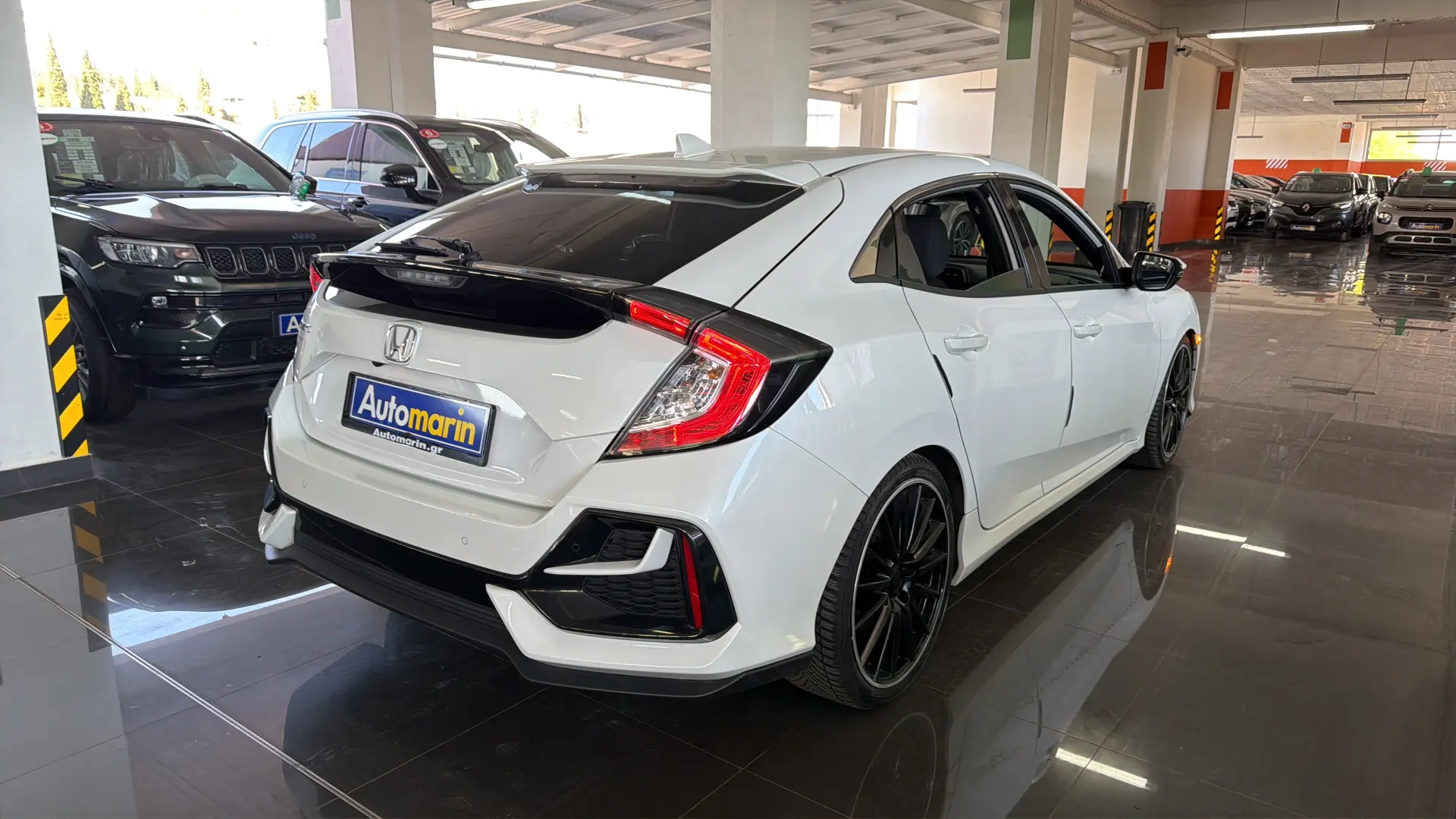 View 4 - Honda Civic - 2022