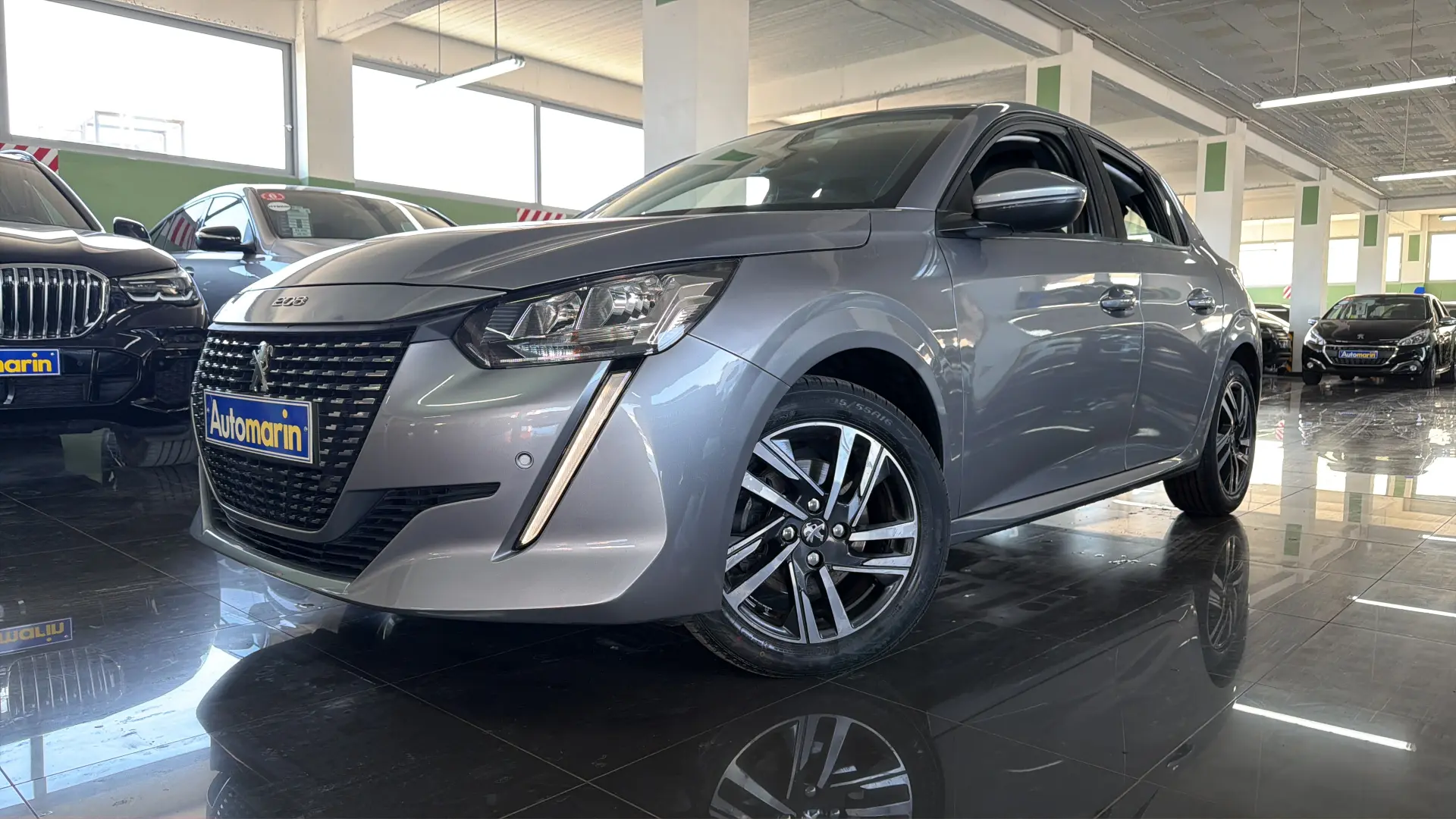 View 1 - Peugeot 208 - 2020