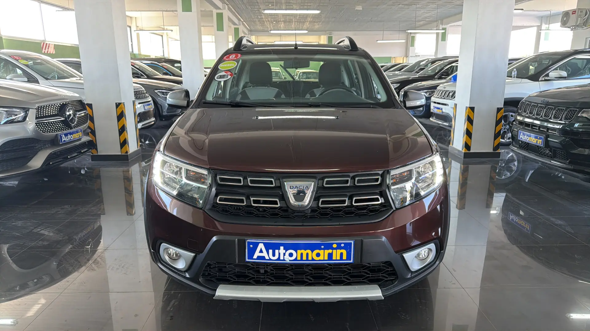 View 2 - Dacia Sandero - 2017