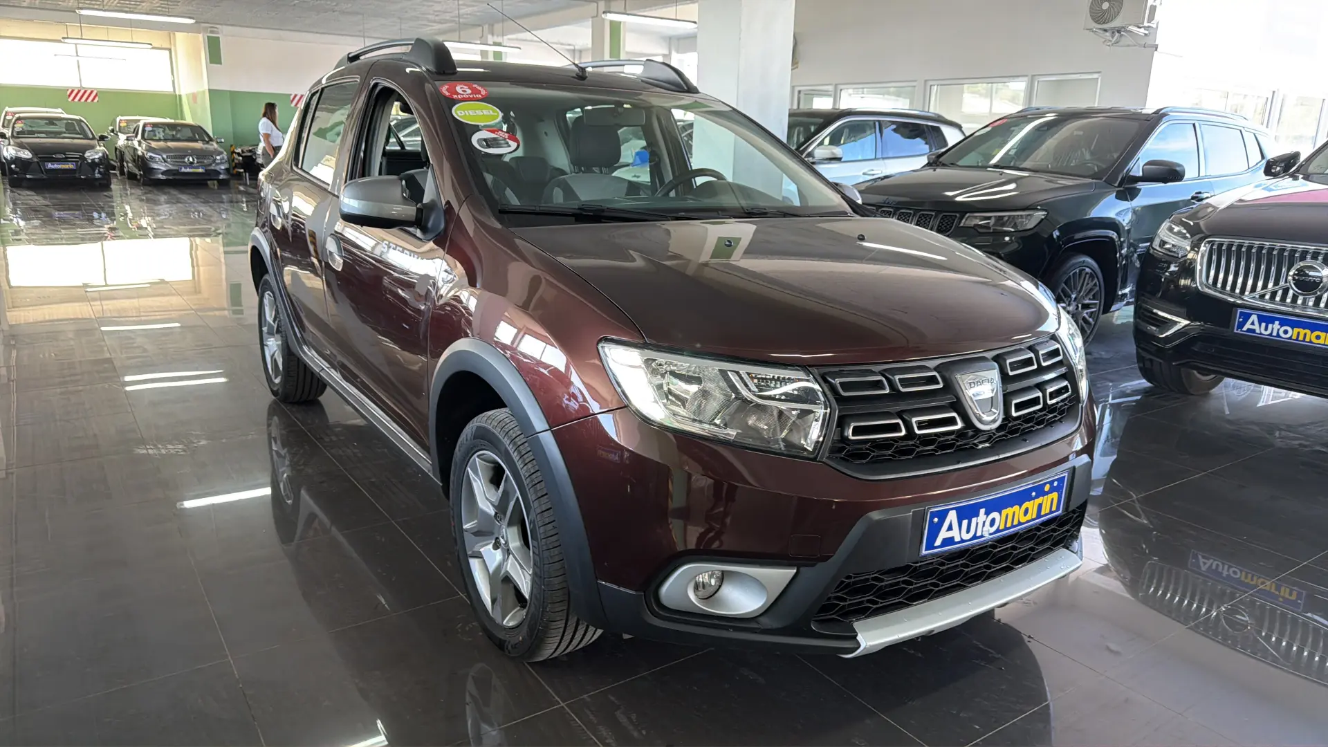 View 3 - Dacia Sandero - 2017