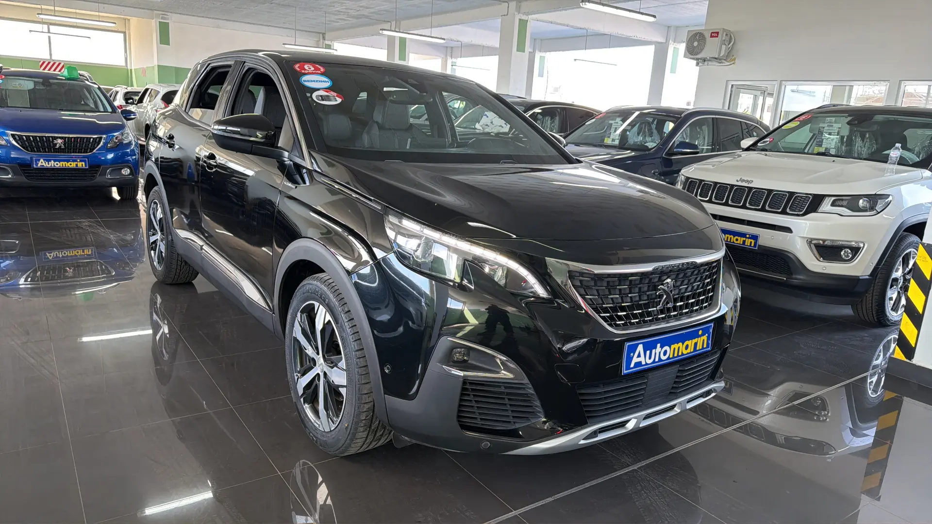 View 3 - Peugeot 3008 - 2017
