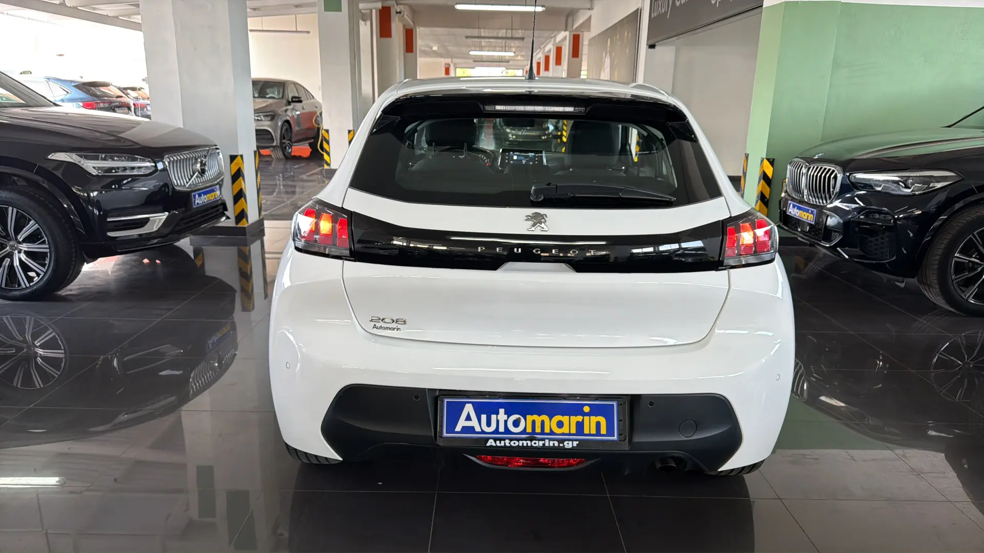 View 5 - Peugeot 208 - 2023