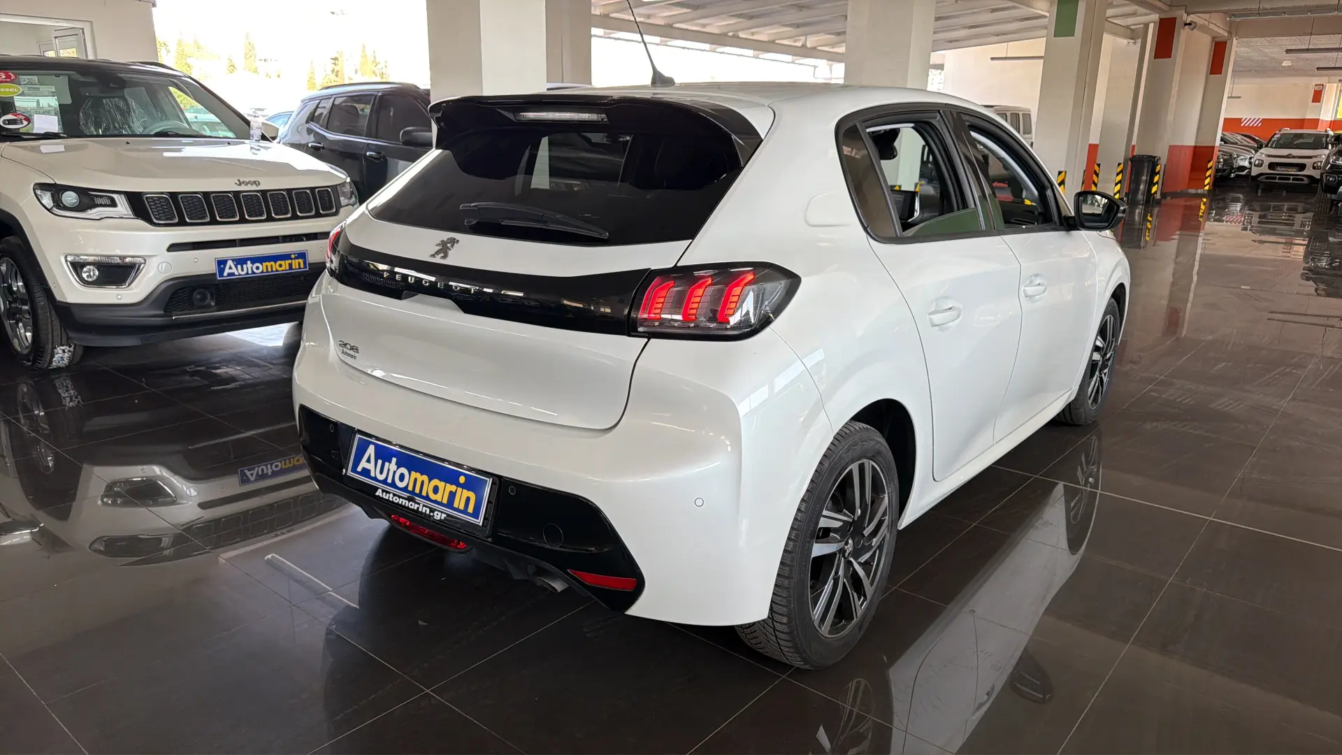 View 4 - Peugeot 208 - 2021