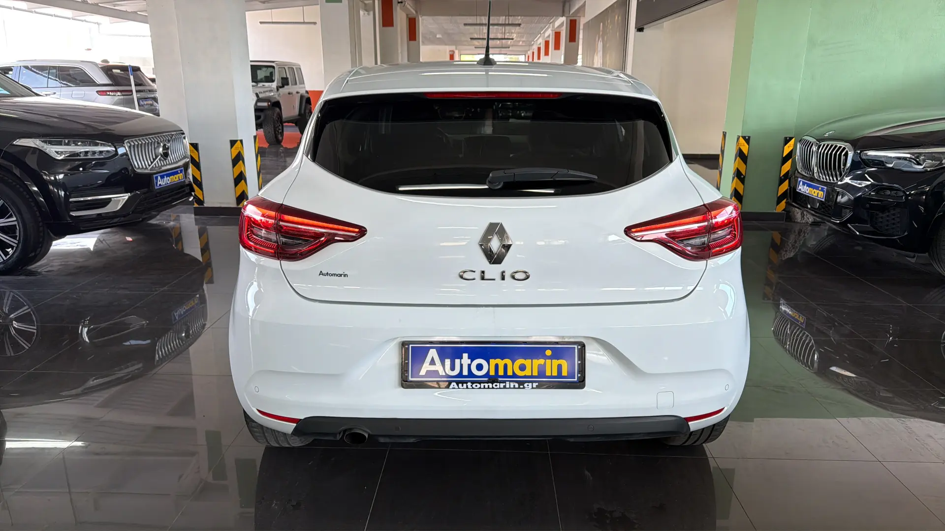 View 5 - Renault Clio - 2022
