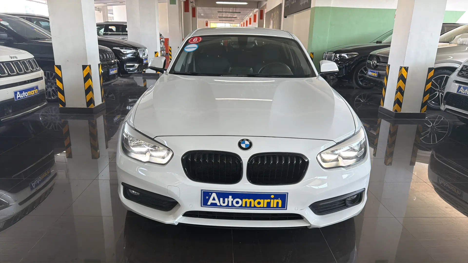 View 2 - BMW 118 - 2017