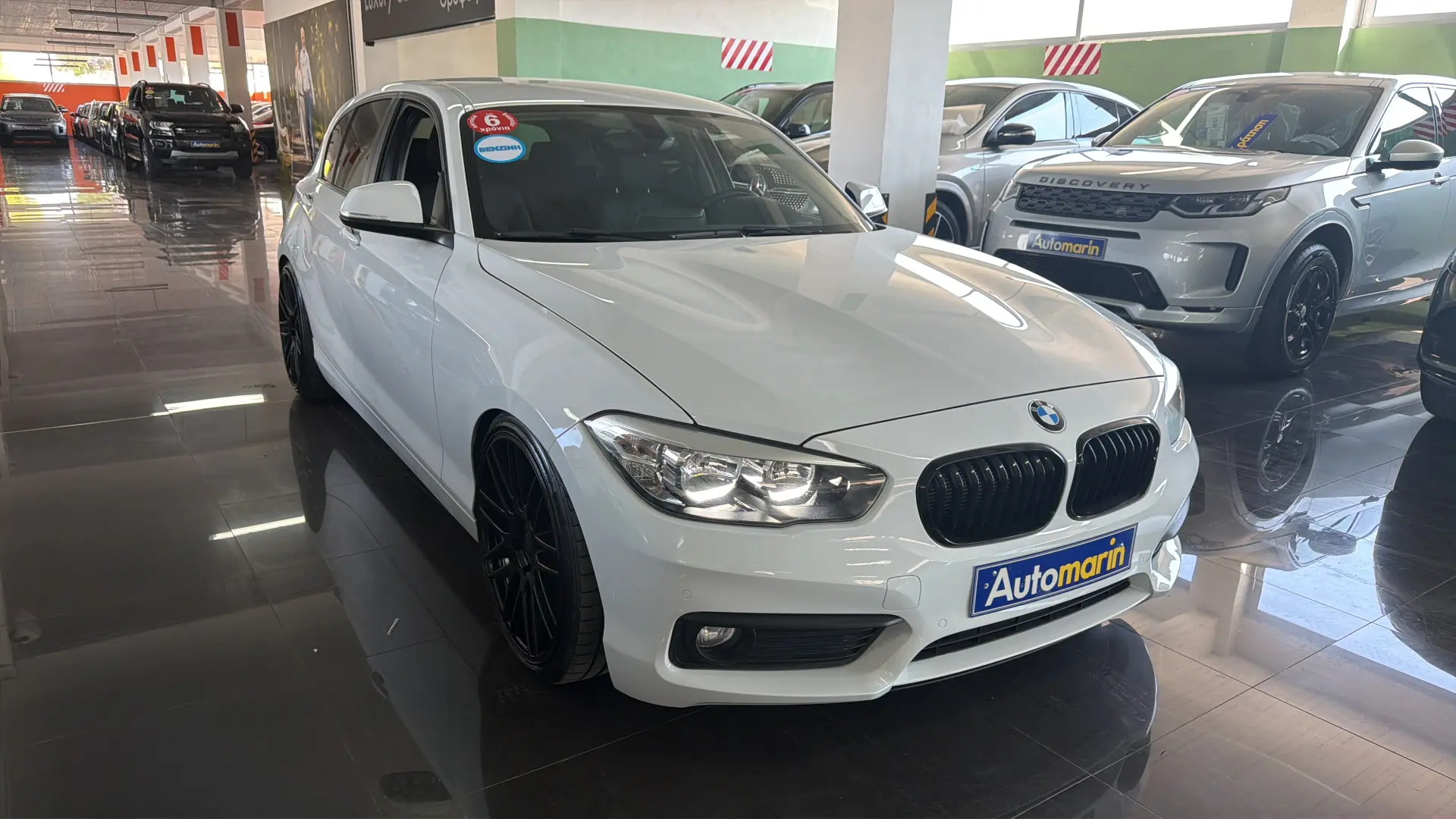 View 3 - BMW 118 - 2017
