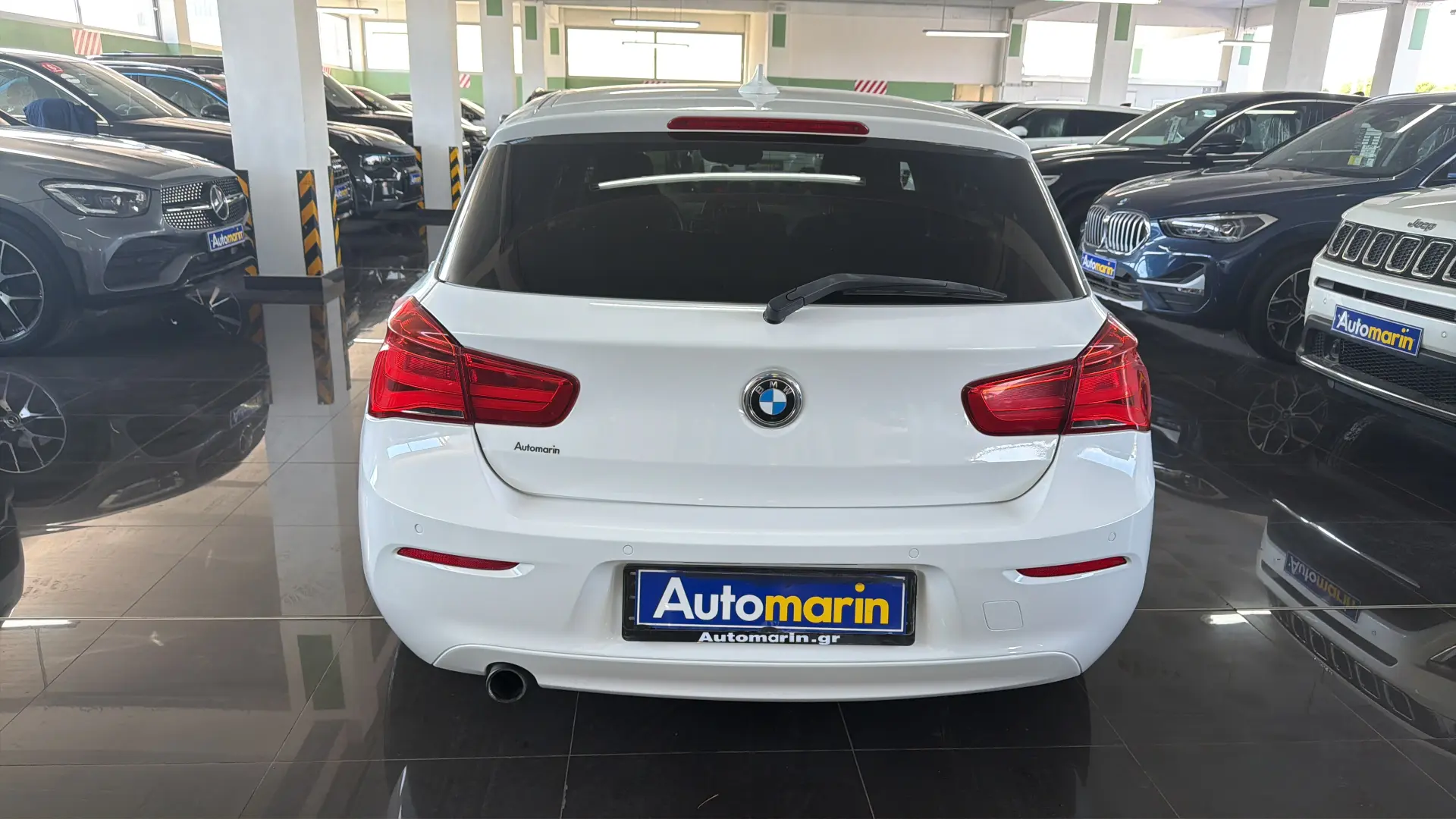 View 5 - BMW 118 - 2017