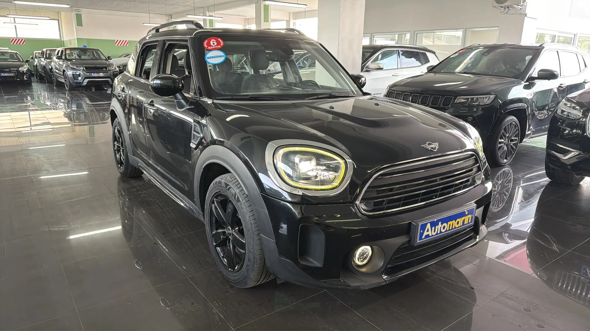 View 3 - Mini Countryman - 2023