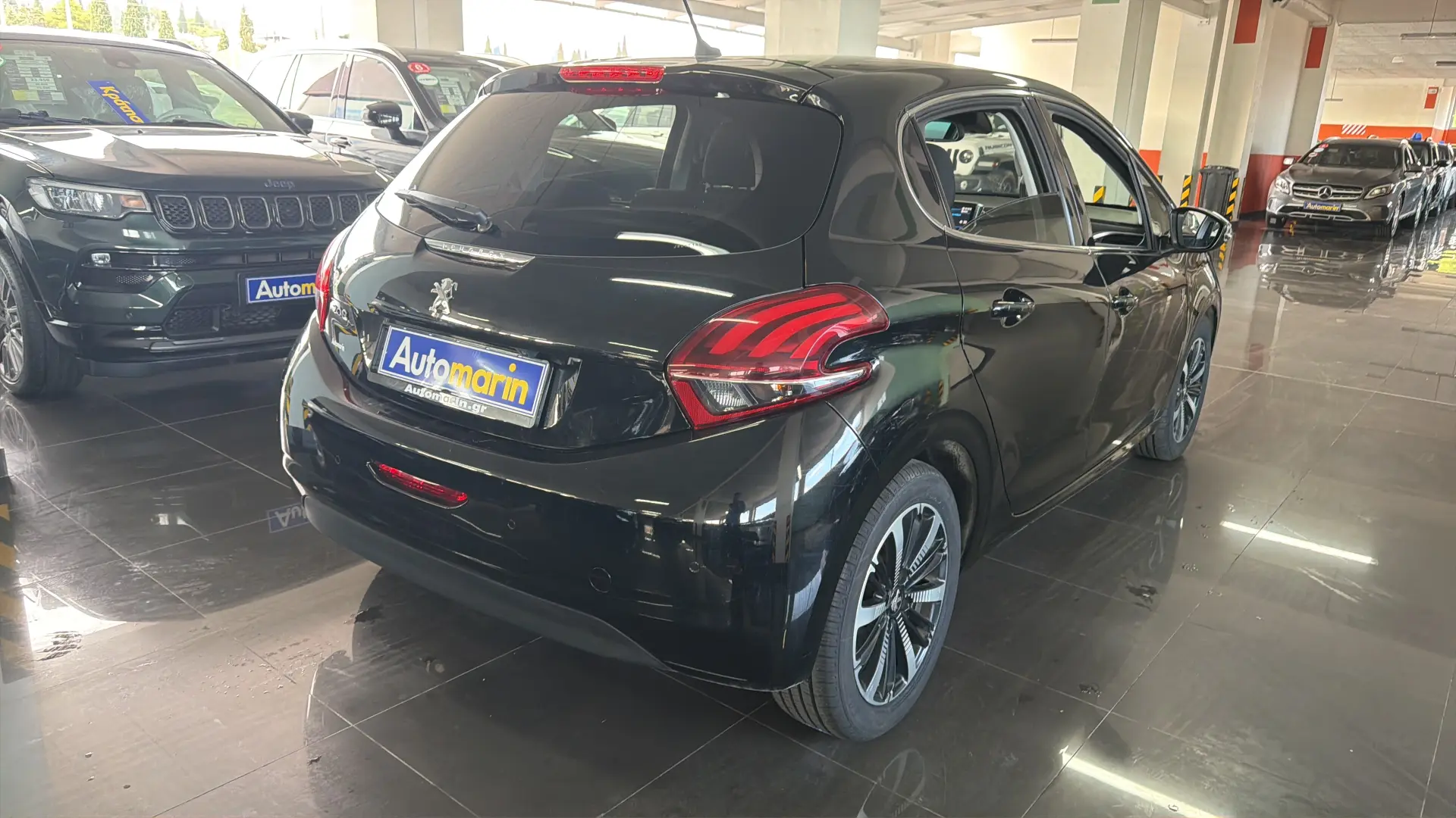 View 4 - Peugeot 208 - 2018