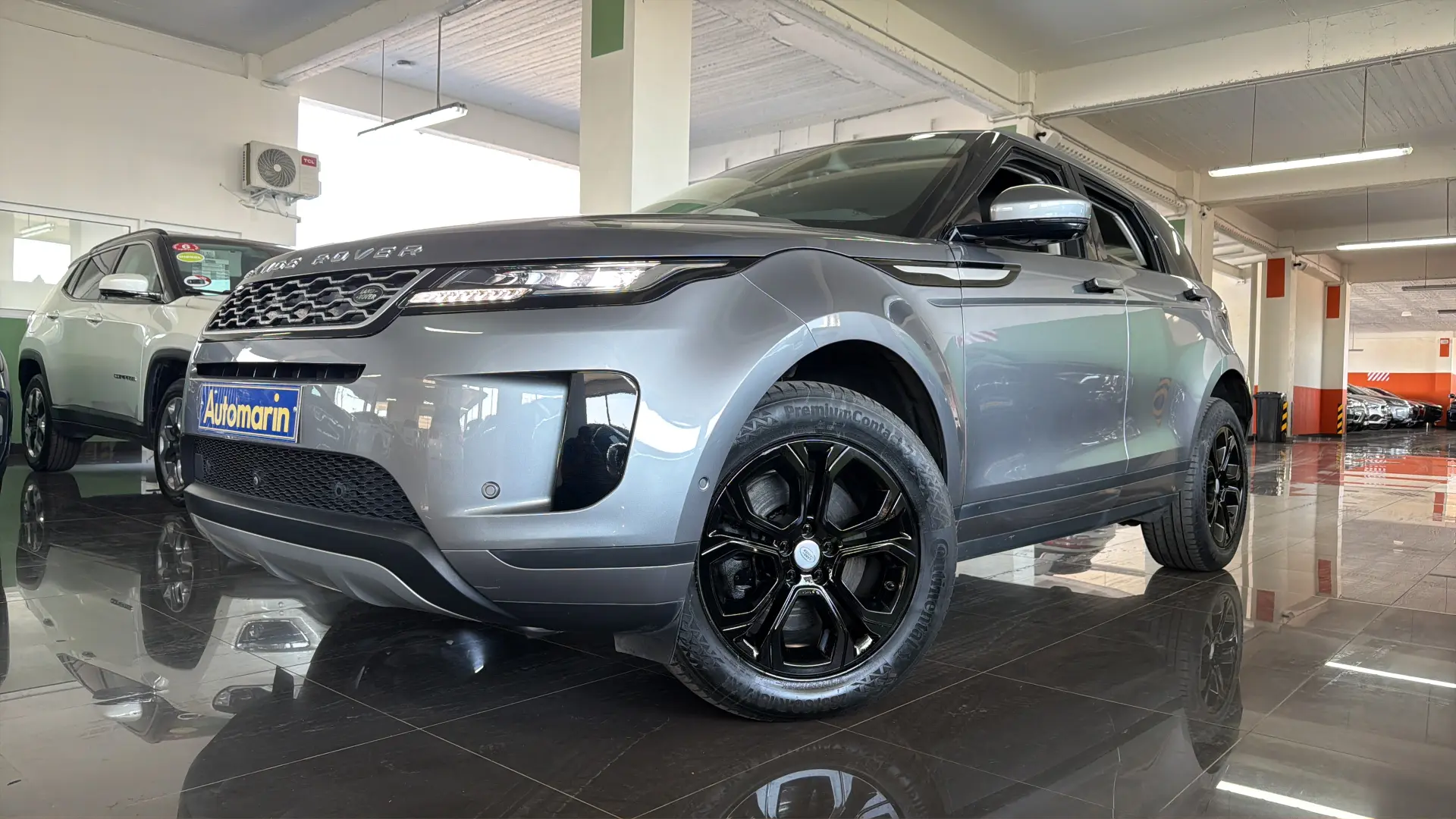 View 1 - Land Rover Range Rover Evoque - 2021