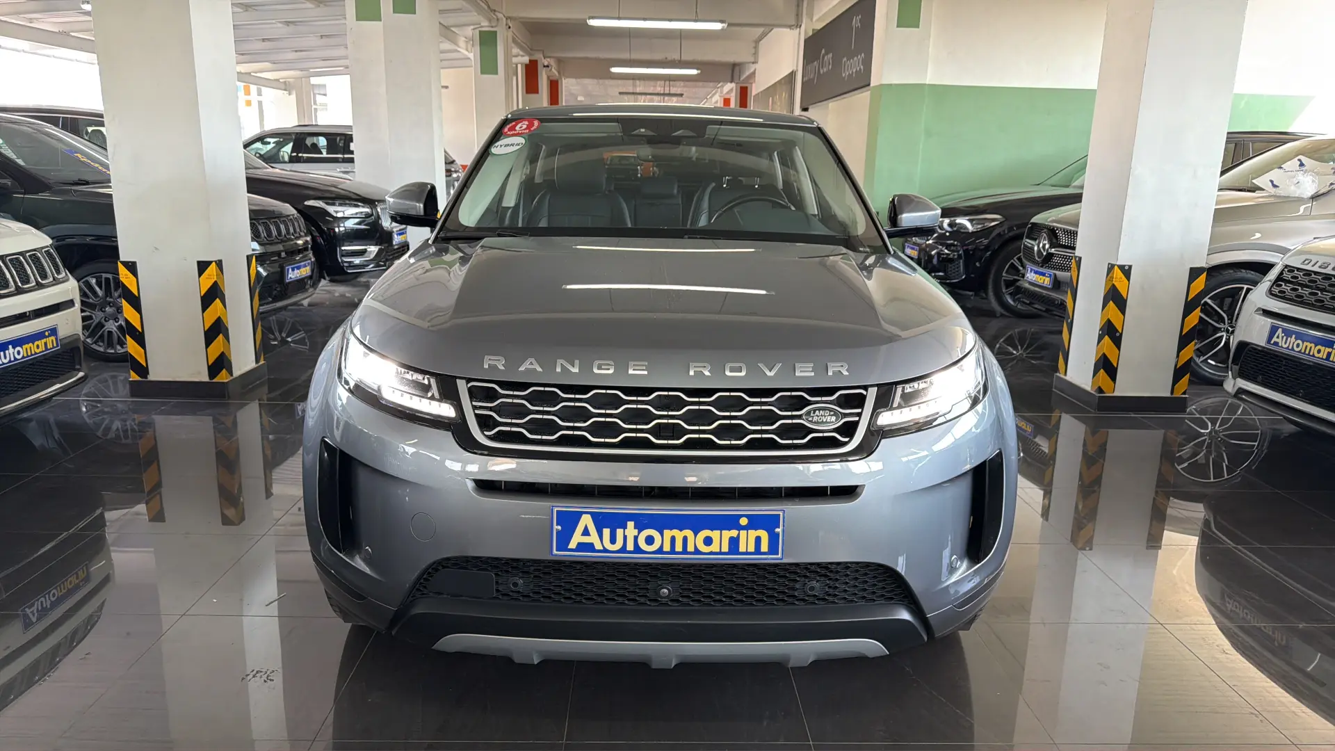 View 2 - Land Rover Range Rover Evoque - 2021