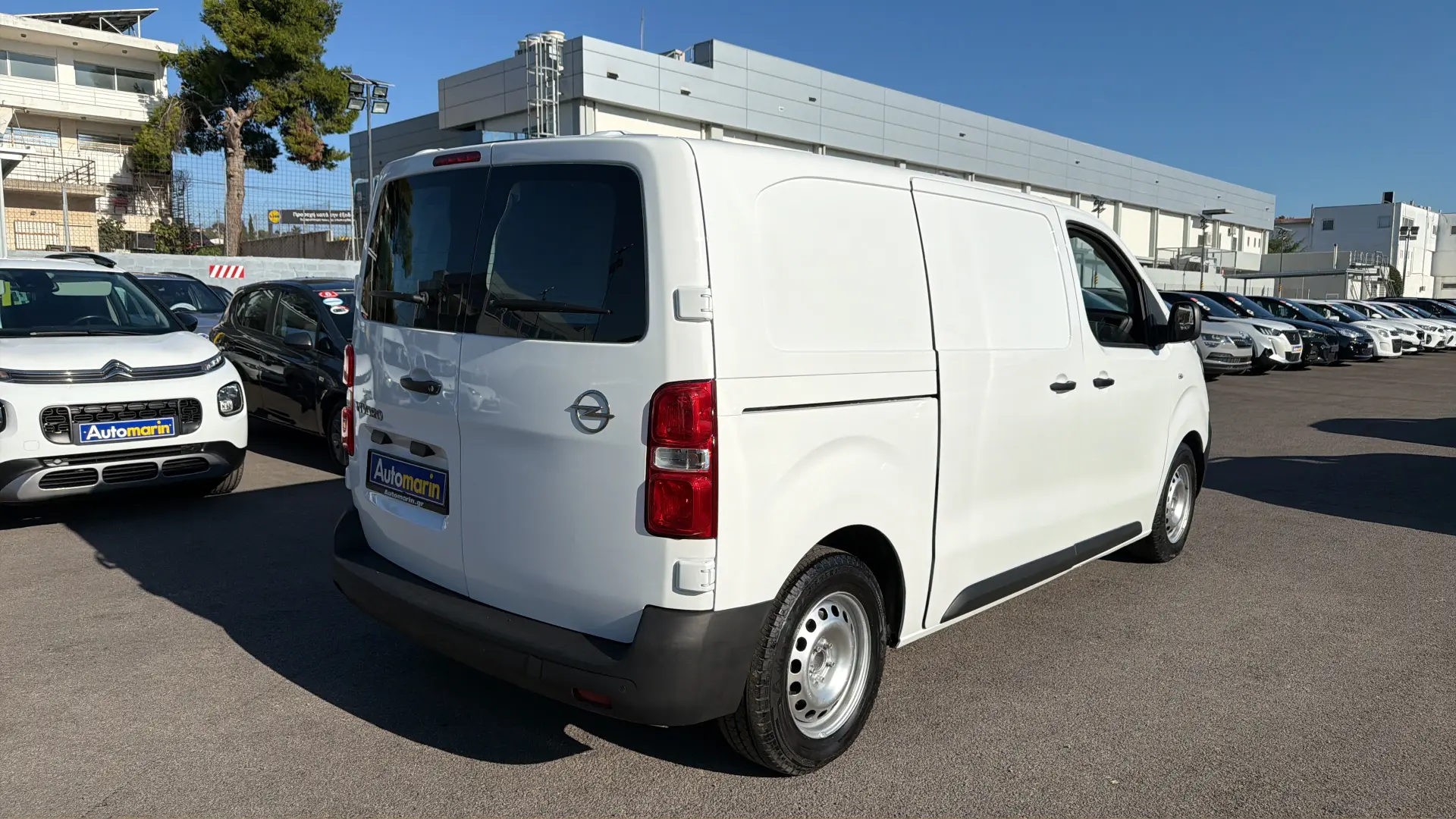 View 4 - Opel Vivaro - 2021
