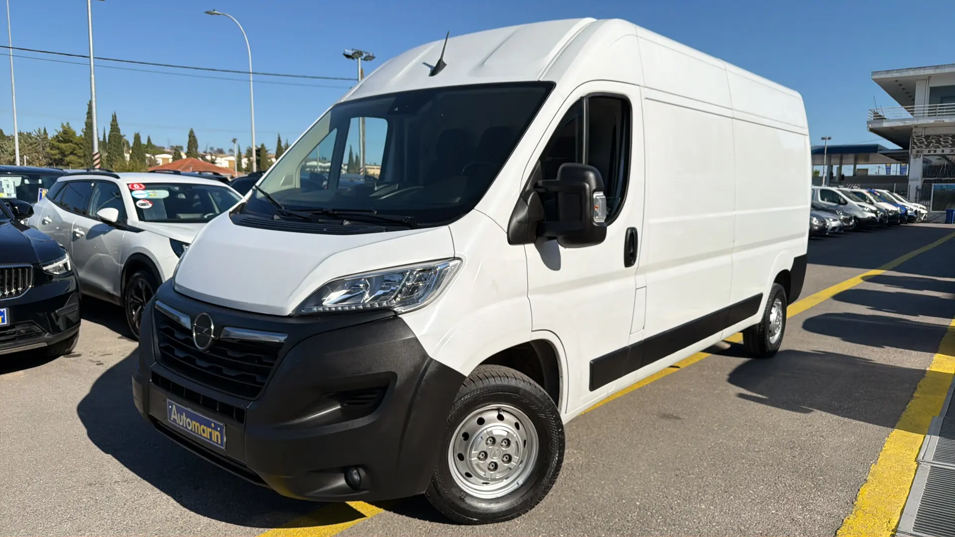 View 1 - Opel Movano - 2024