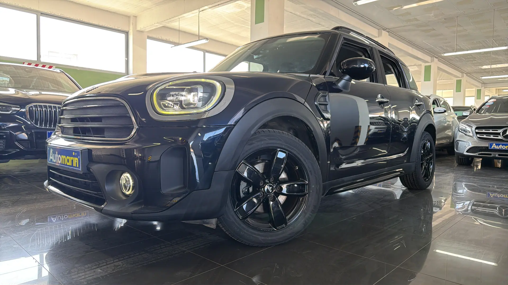 View 1 - Mini Countryman - 2022