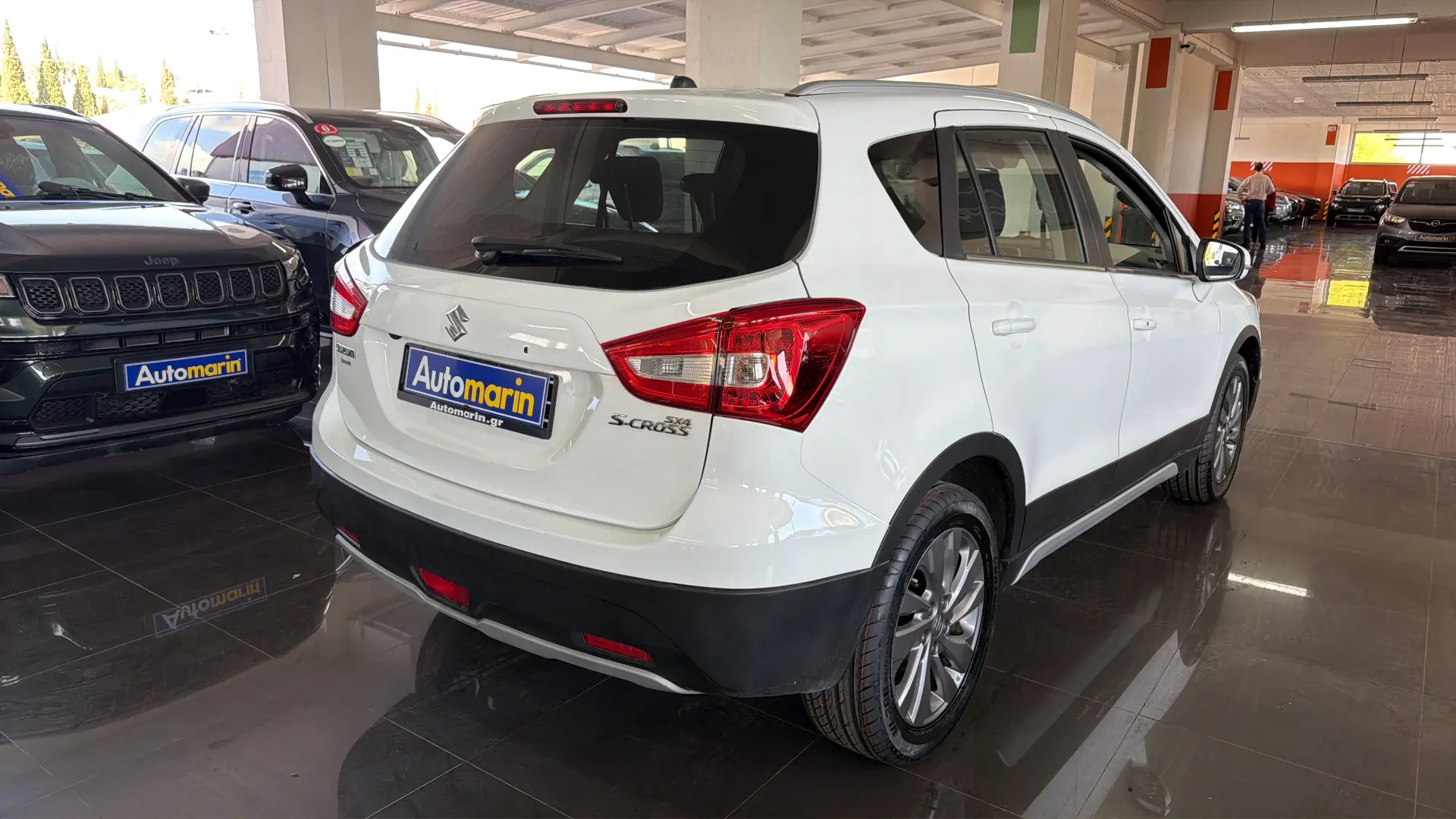 View 4 - Suzuki SX4 S-Cross - 2018