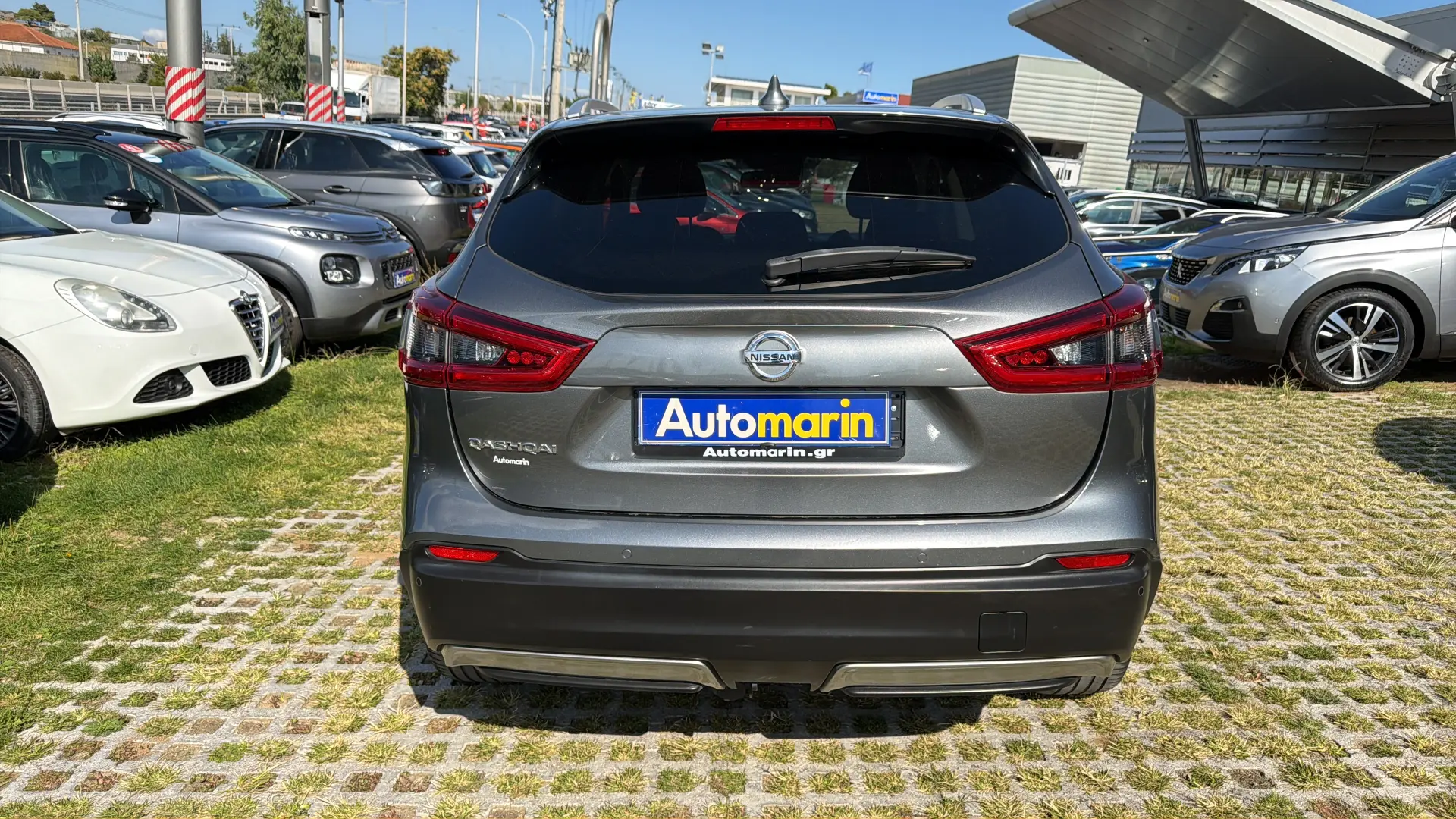View 5 - Nissan Qashqai - 2018