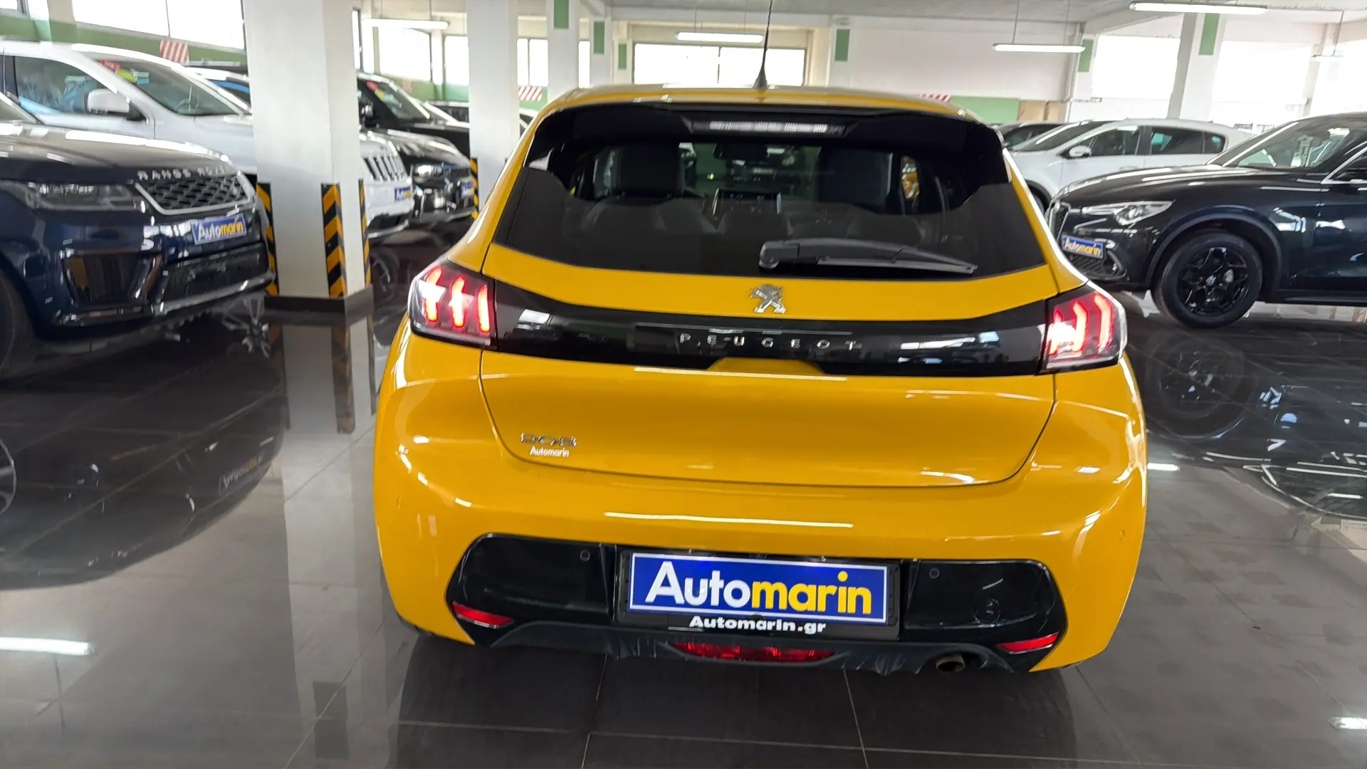 View 5 - Peugeot 208 - 2021