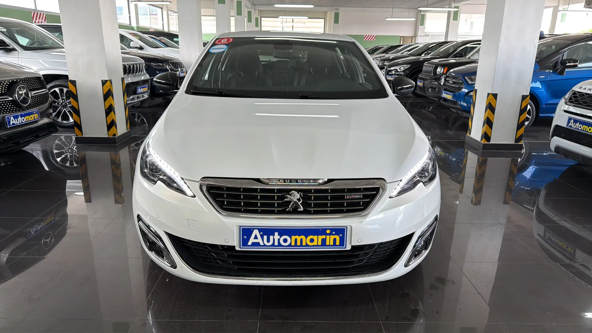 View 2 - Peugeot 308 - 2017