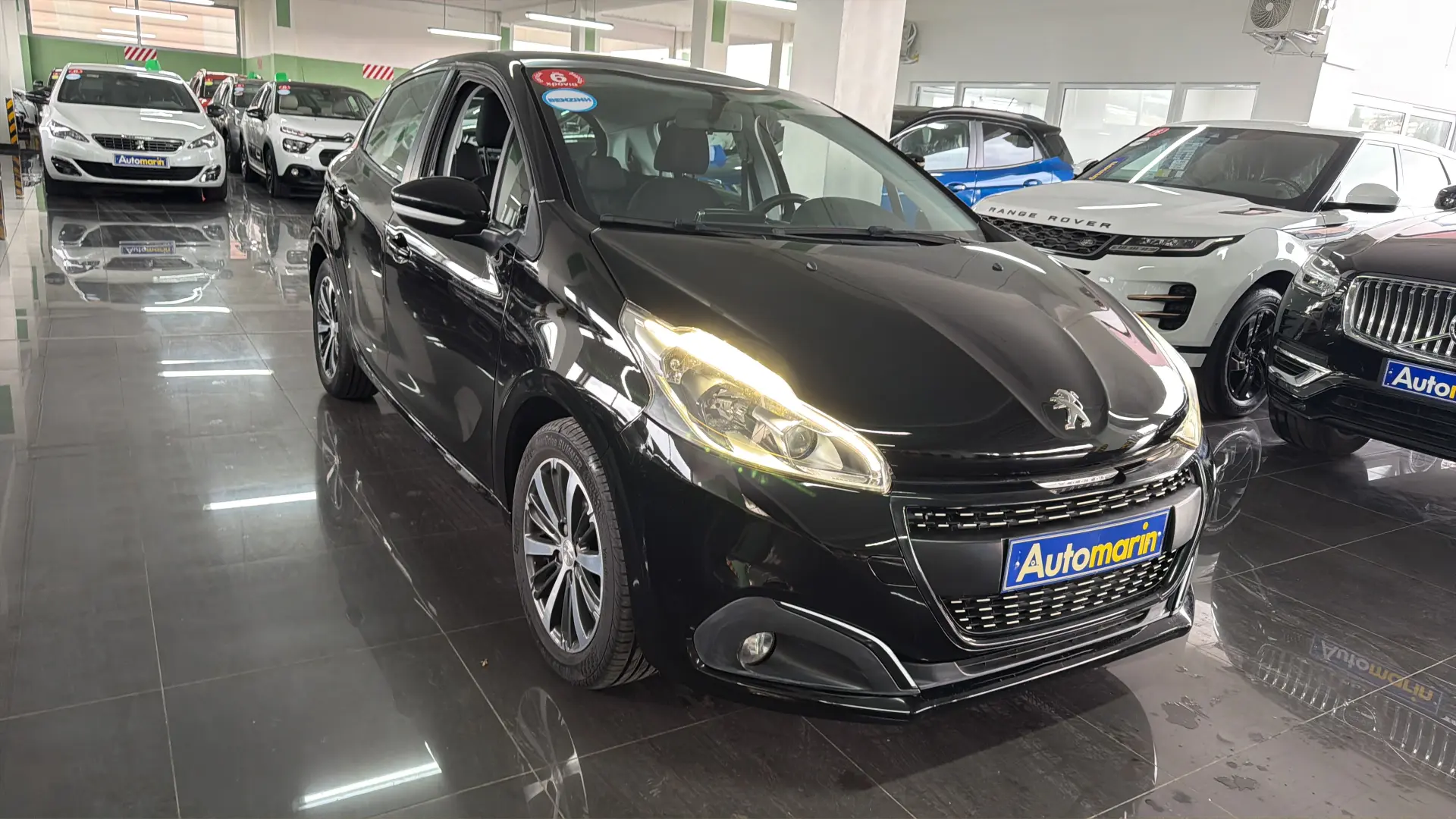 View 3 - Peugeot 208 - 2017