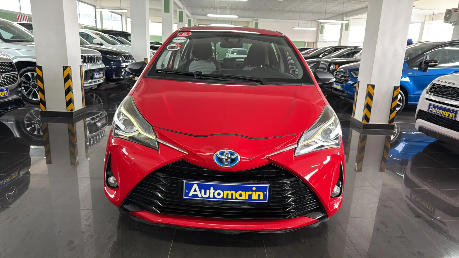 View 2 - Toyota Yaris - 2017
