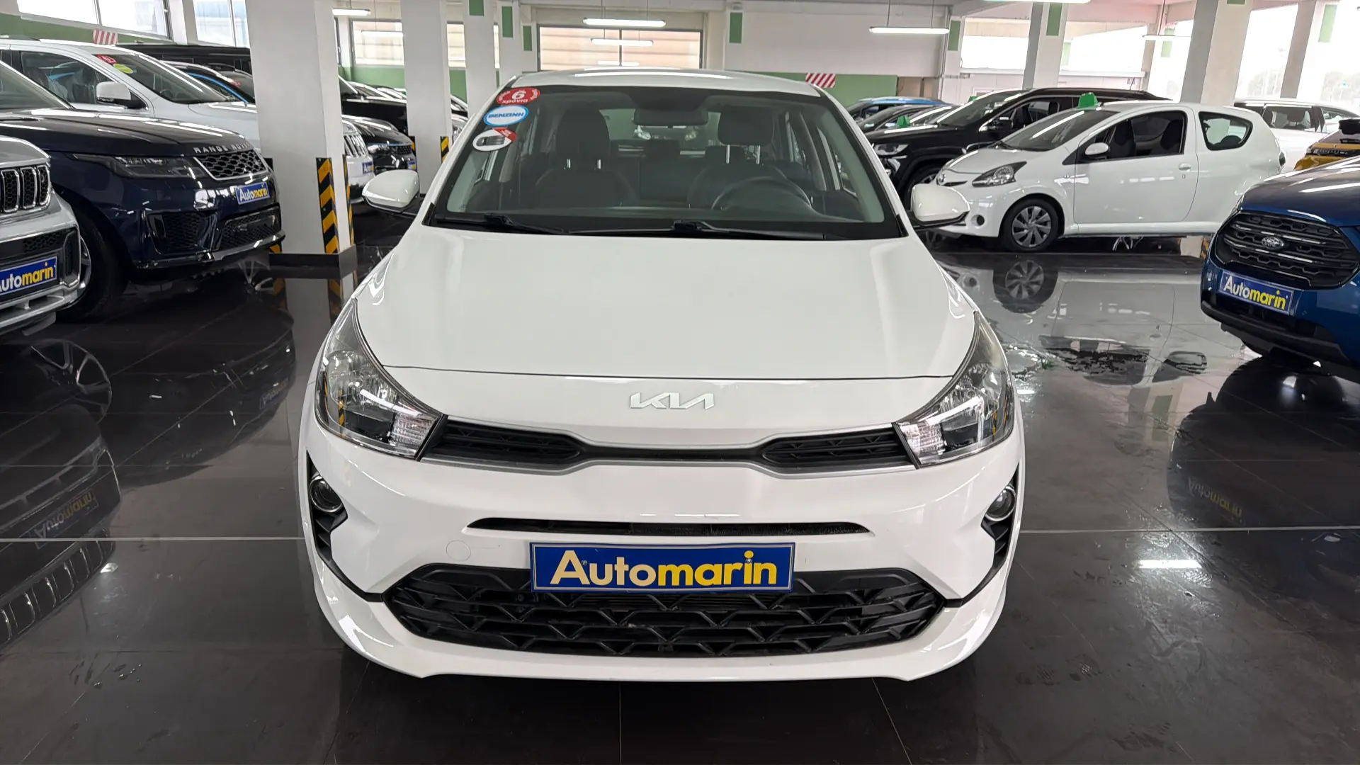 View 2 - Kia Rio - 2021