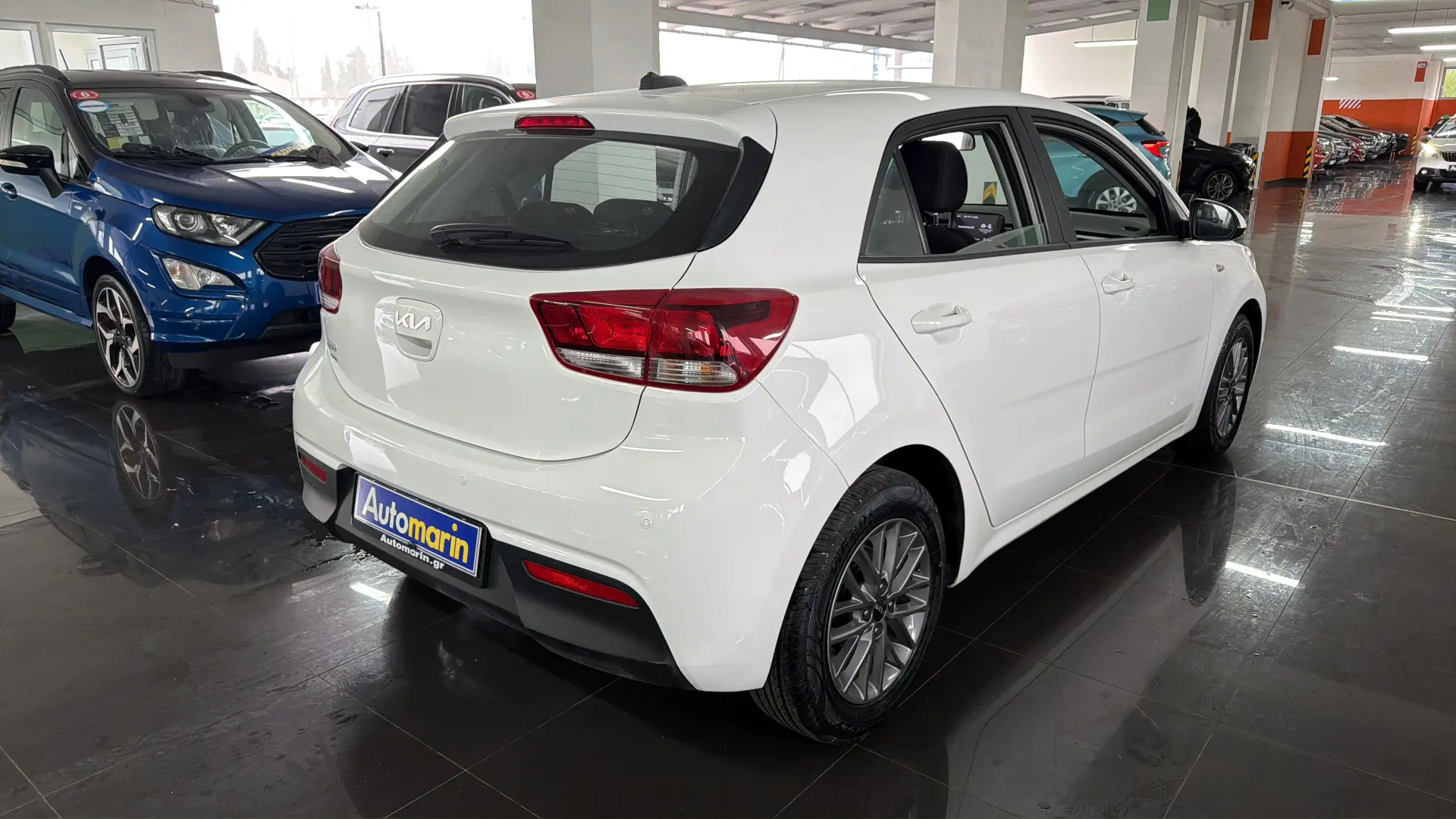 View 4 - Kia Rio - 2021