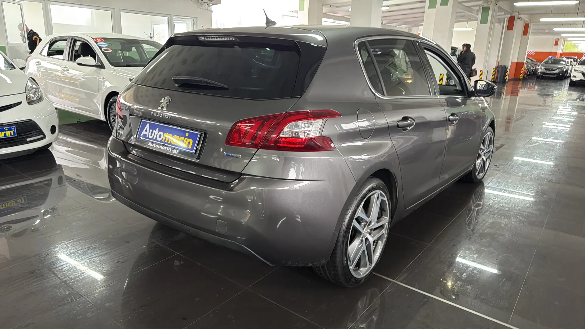 View 4 - Peugeot 308 - 2017