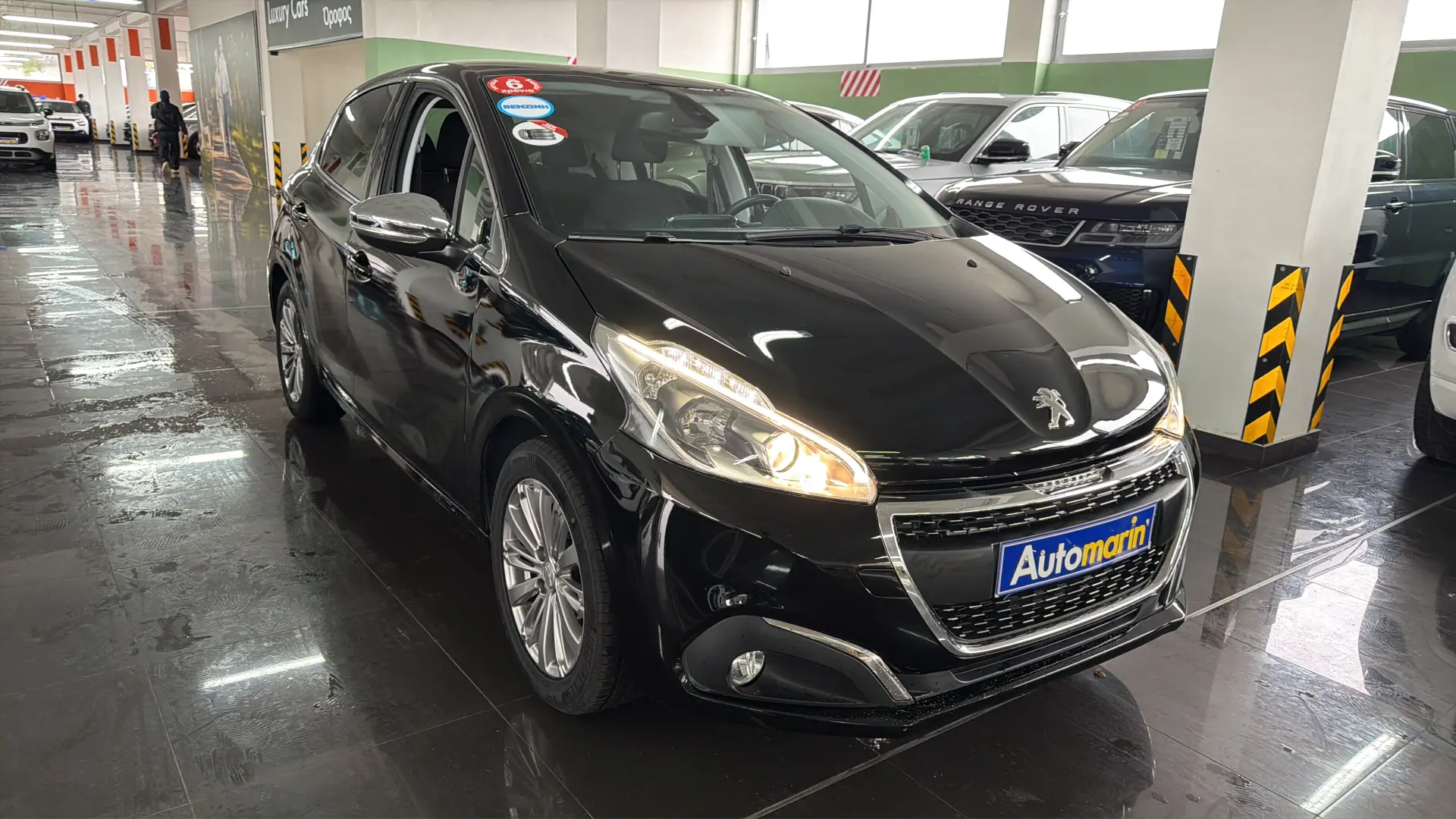 View 3 - Peugeot 208 - 2019