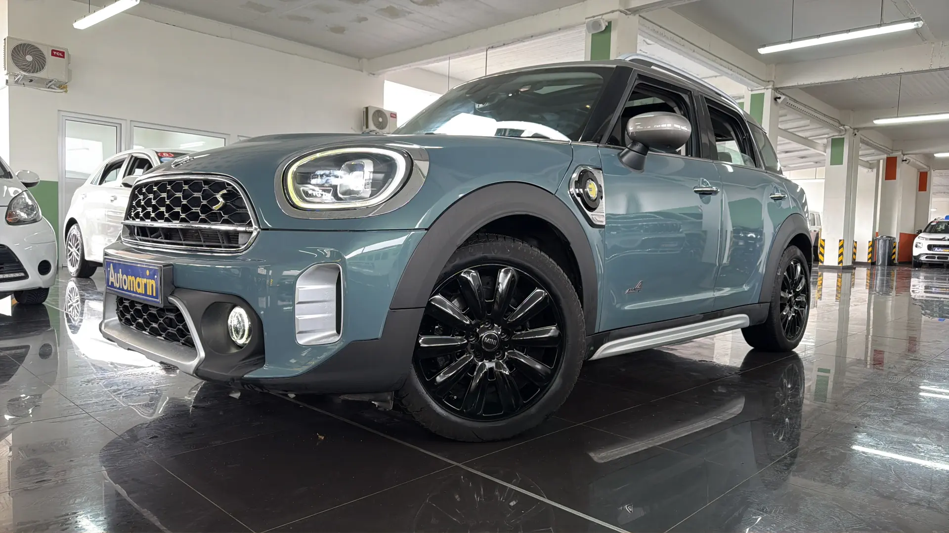 View 1 - Mini Countryman - 2021