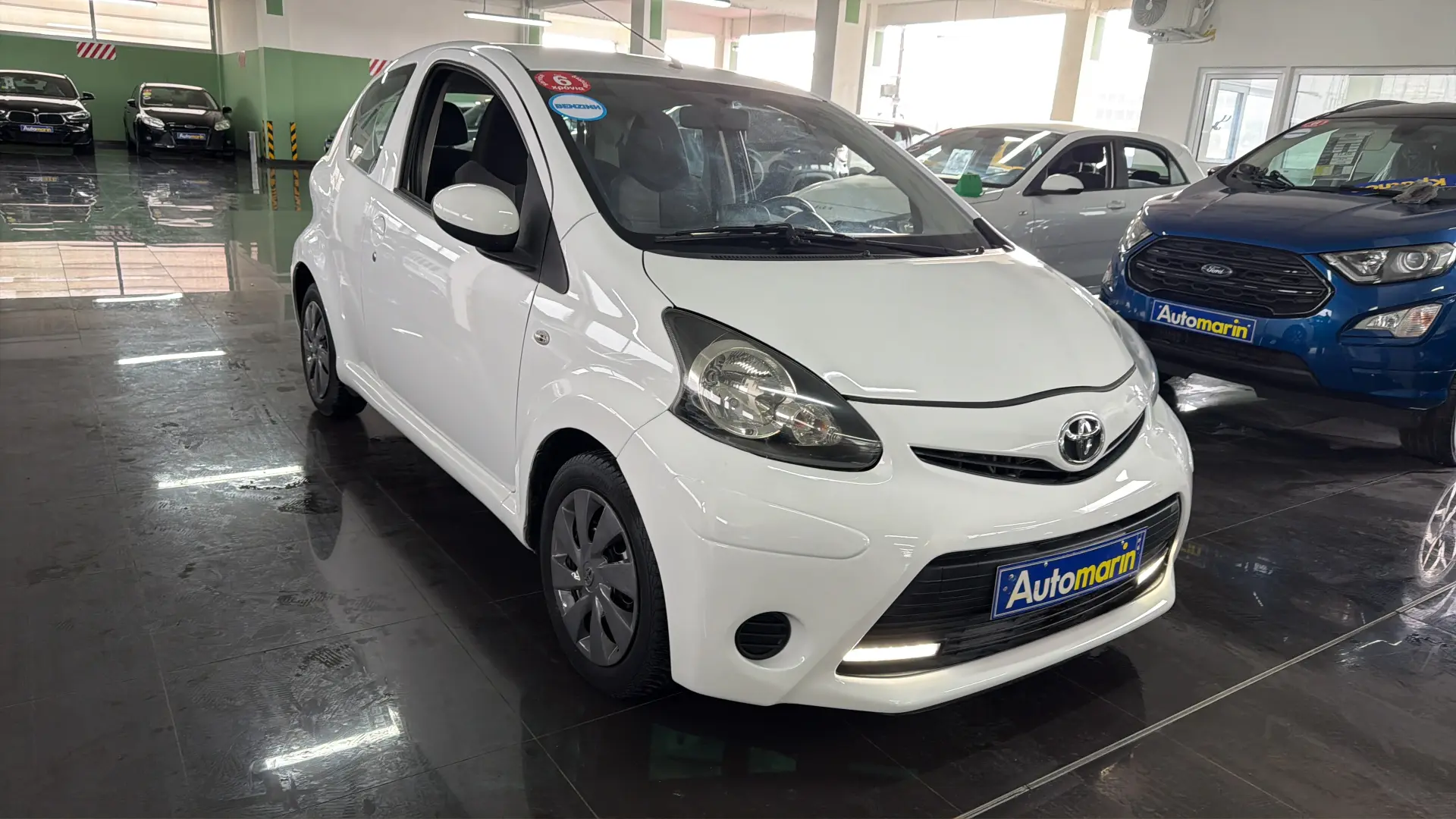 View 3 - Toyota Aygo - 2013